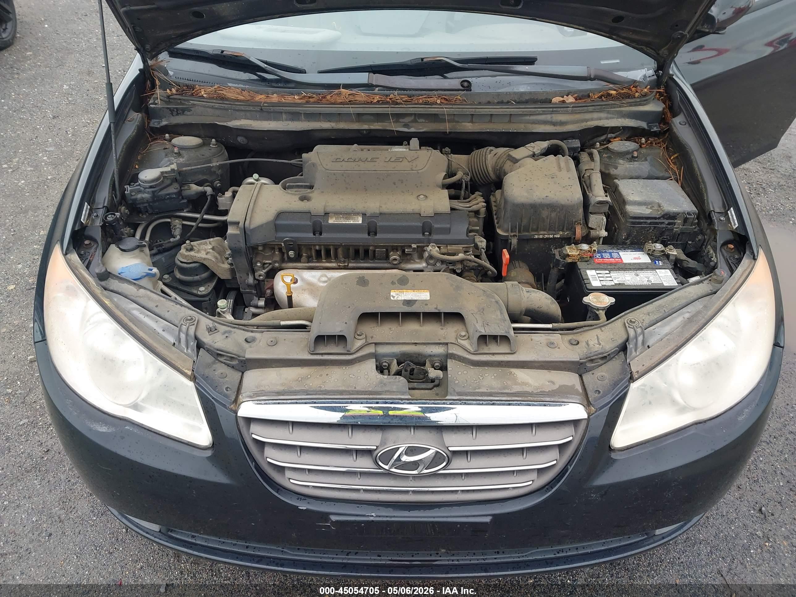 HYUNDAI ELANTRA image 10