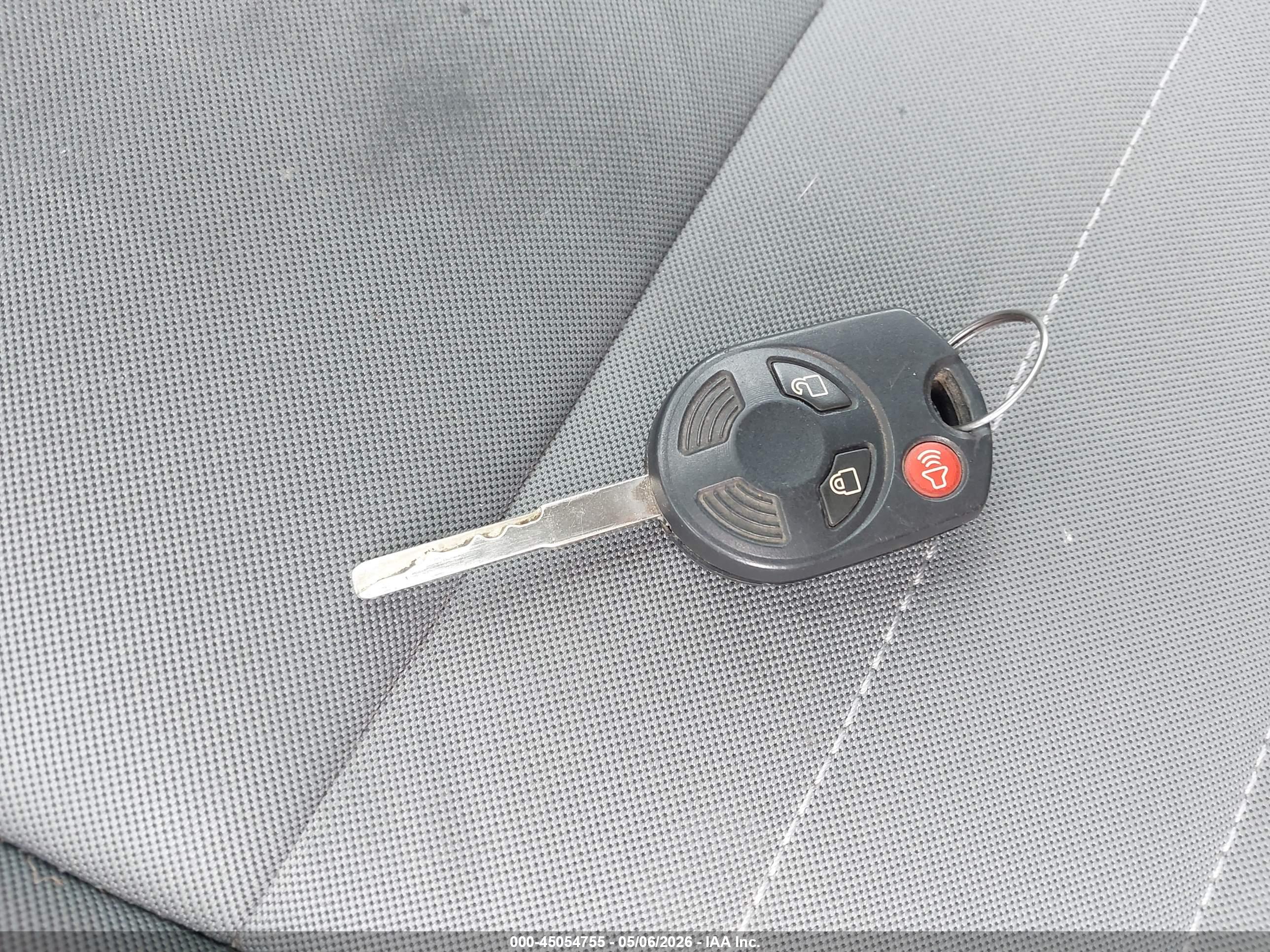 FORD ESCAPE image 11