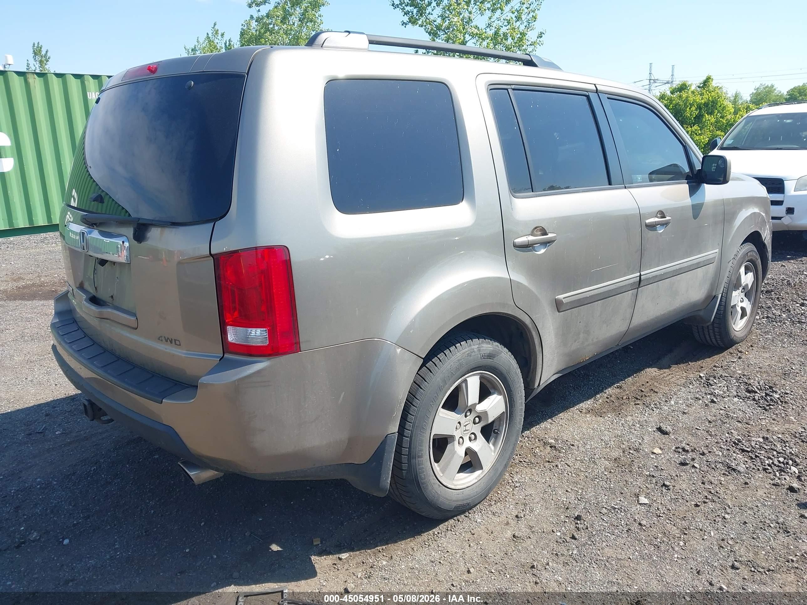 HONDA PILOT image 4