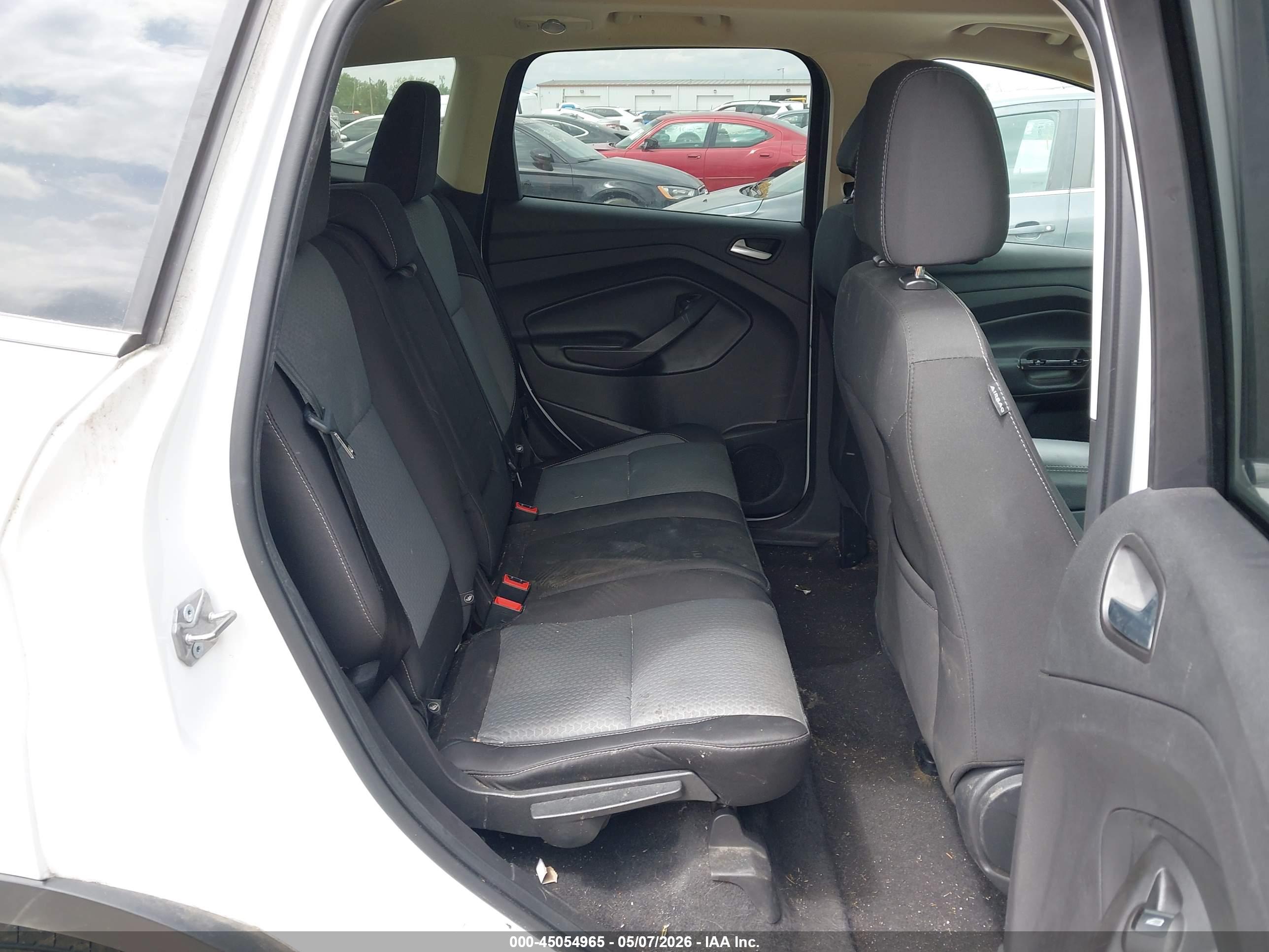 FORD ESCAPE image 8