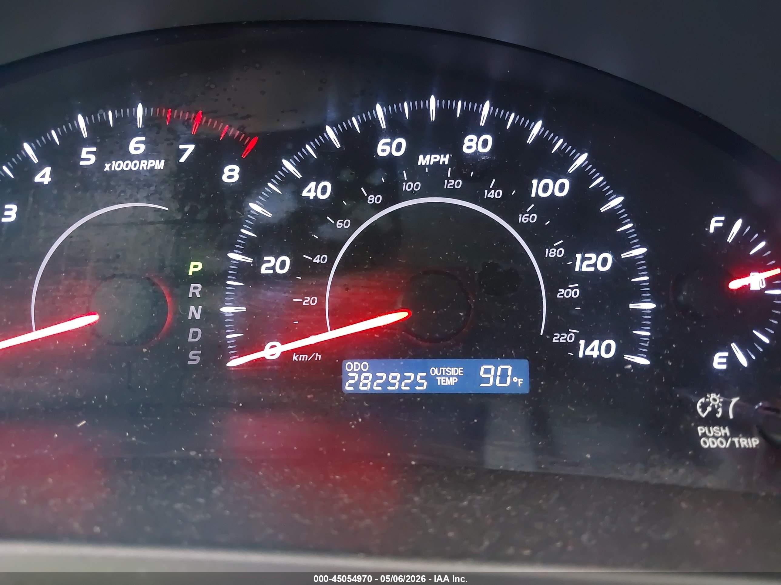 TOYOTA CAMRY image 7