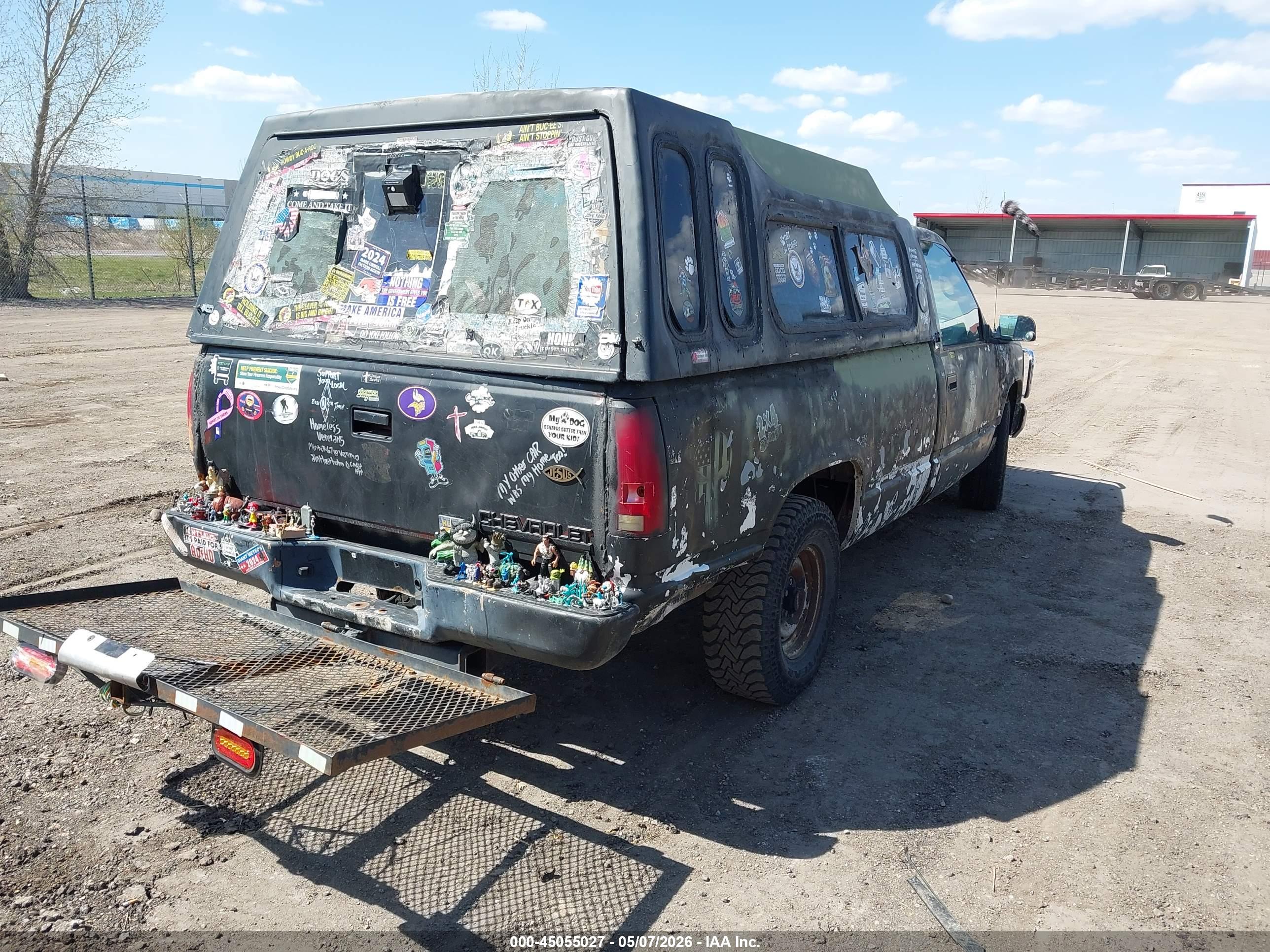 GMC SIERRA image 4