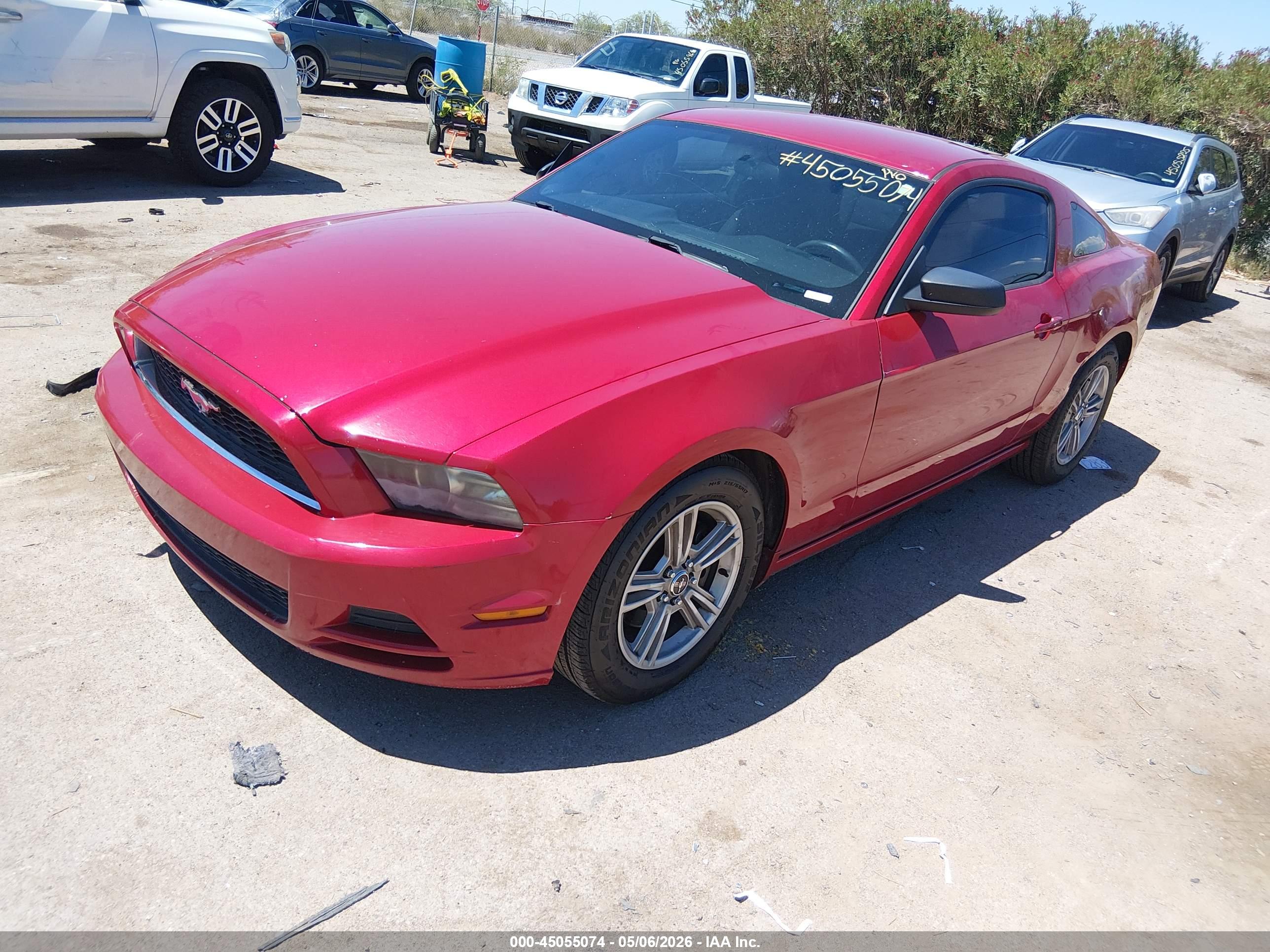 FORD MUSTANG image 2