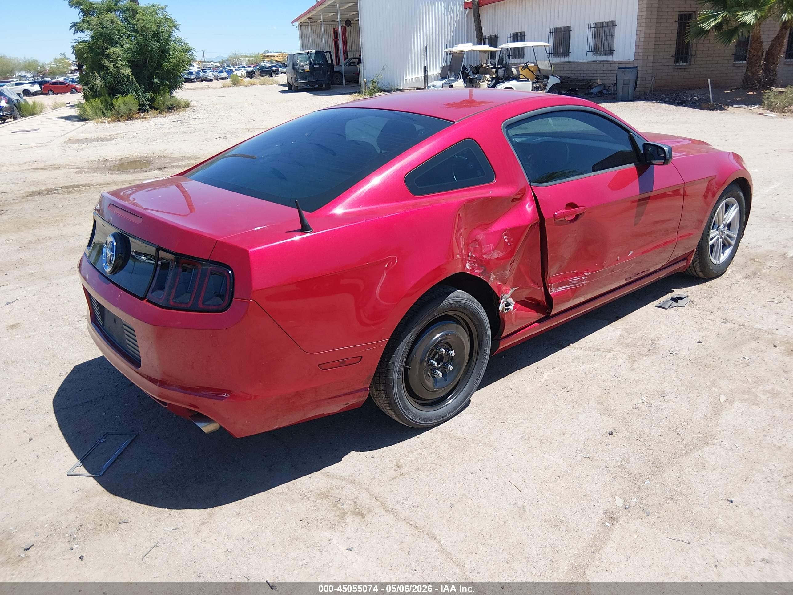 FORD MUSTANG image 4