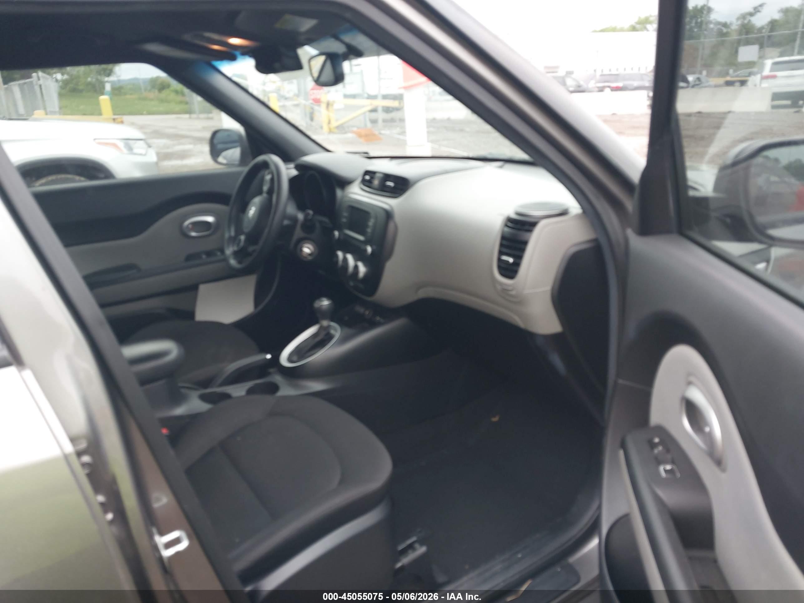 KIA SOUL image 5