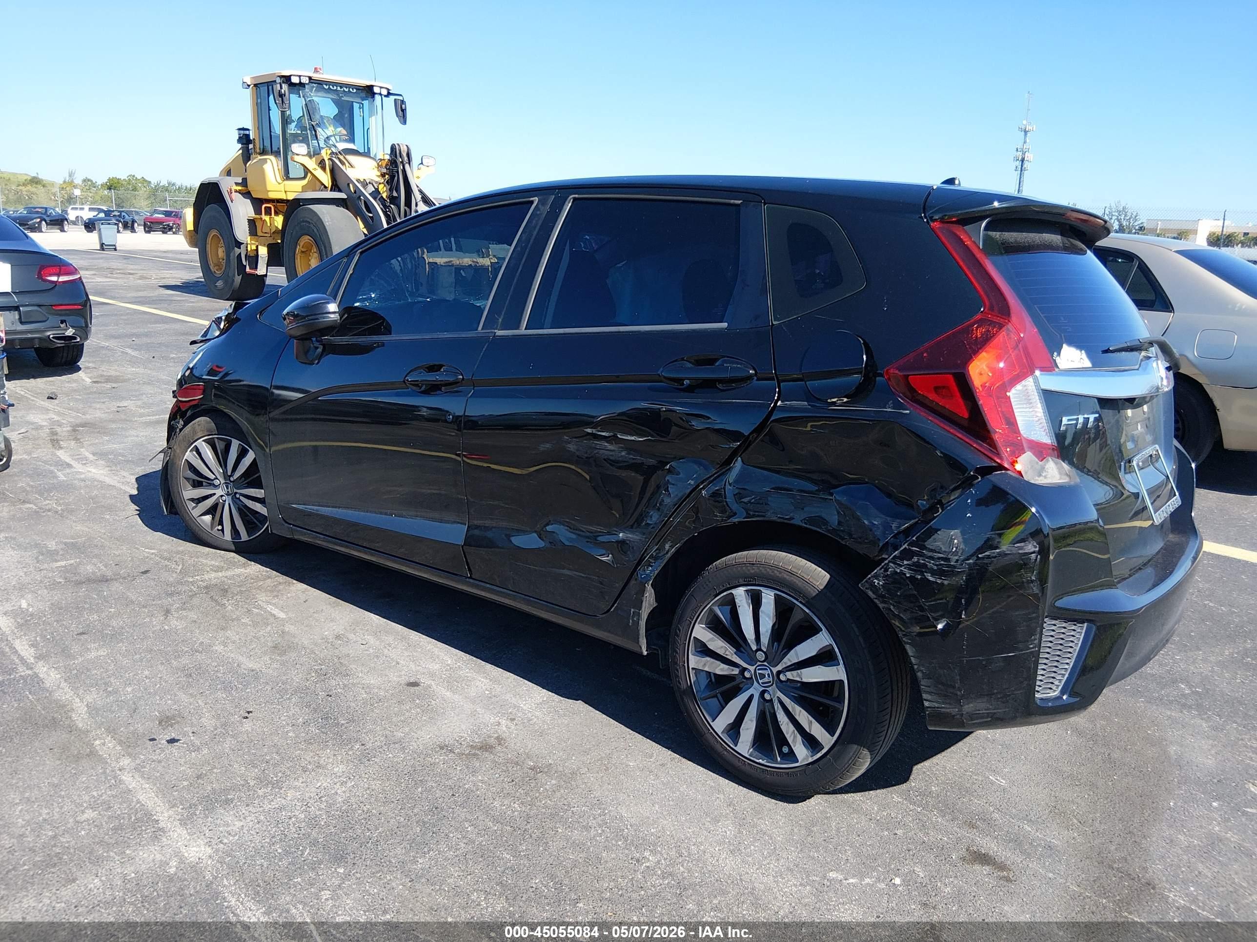 HONDA FIT image 3