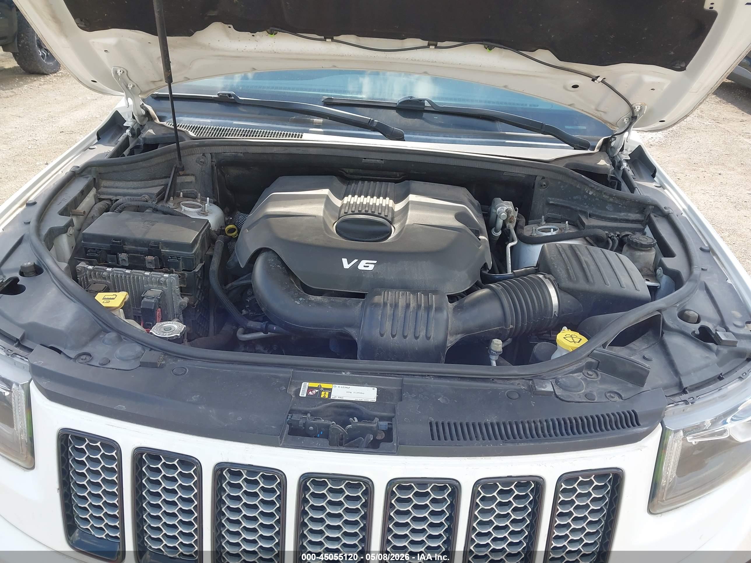 JEEP GRAND image 10