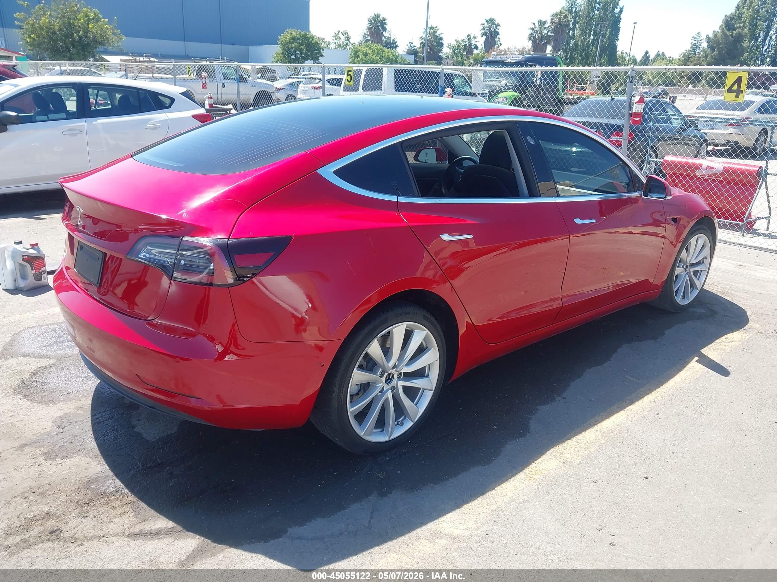 TESLA MODEL image 4