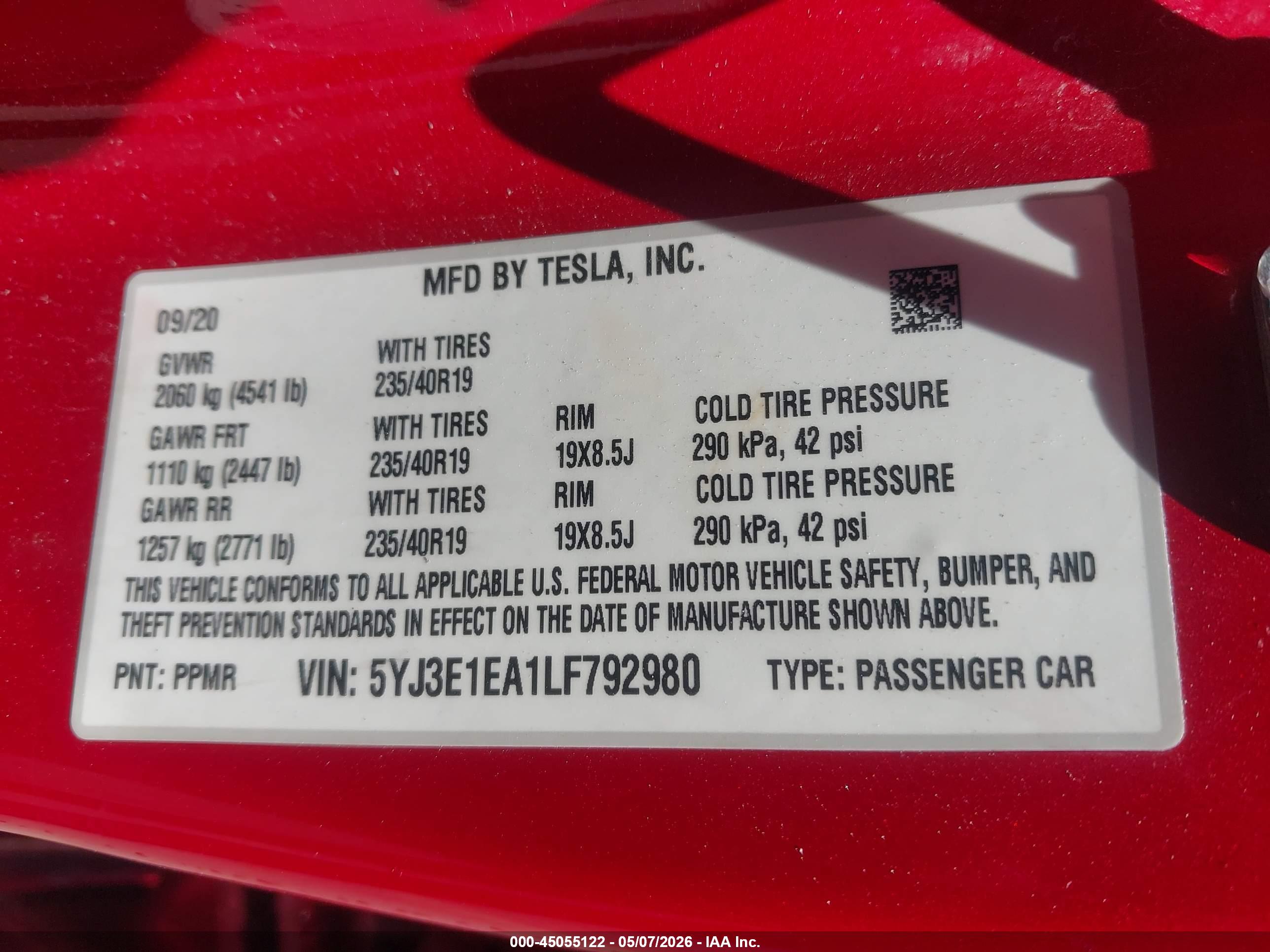 TESLA MODEL image 9