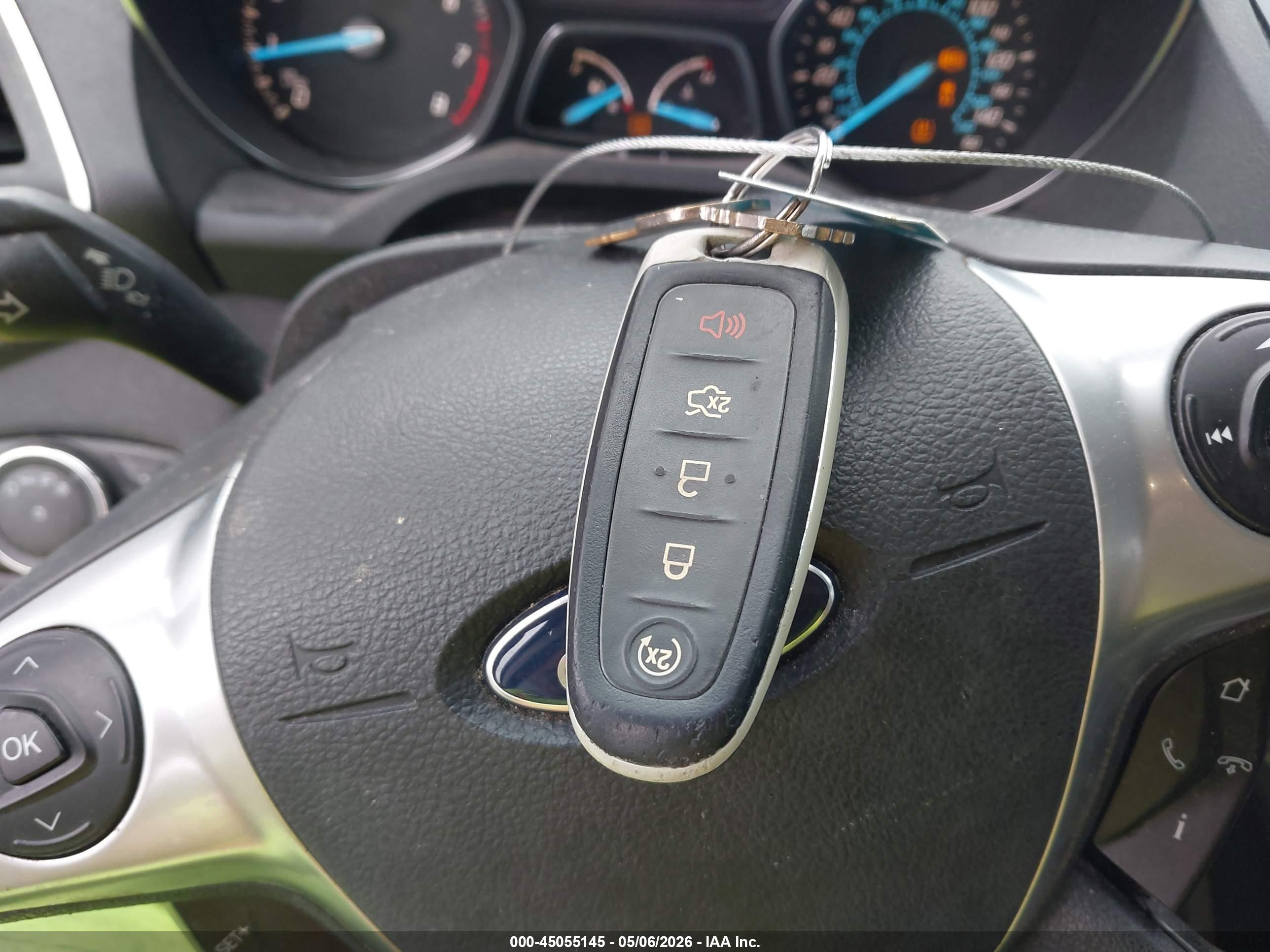 FORD ESCAPE image 11