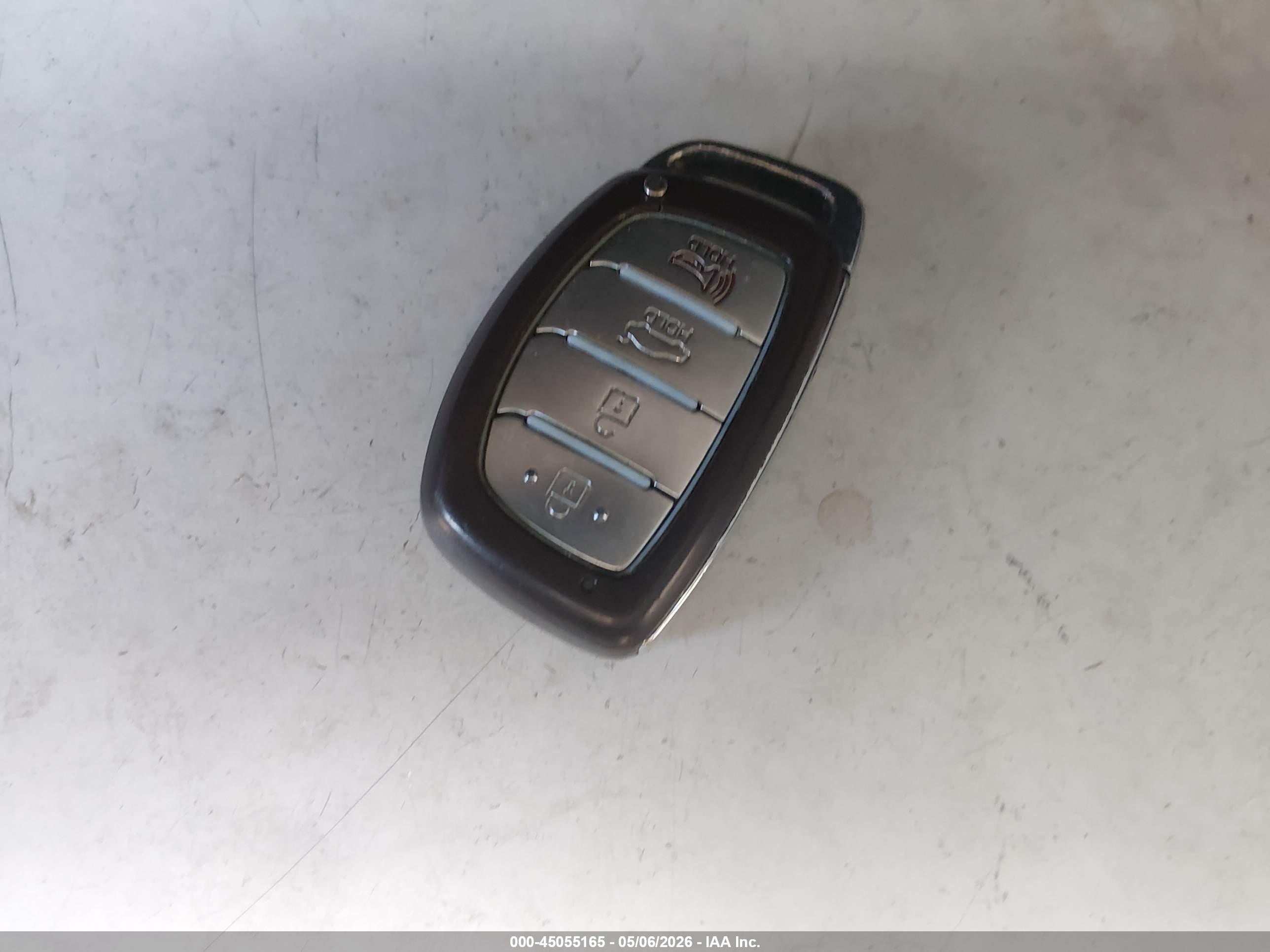 HYUNDAI SONATA image 11