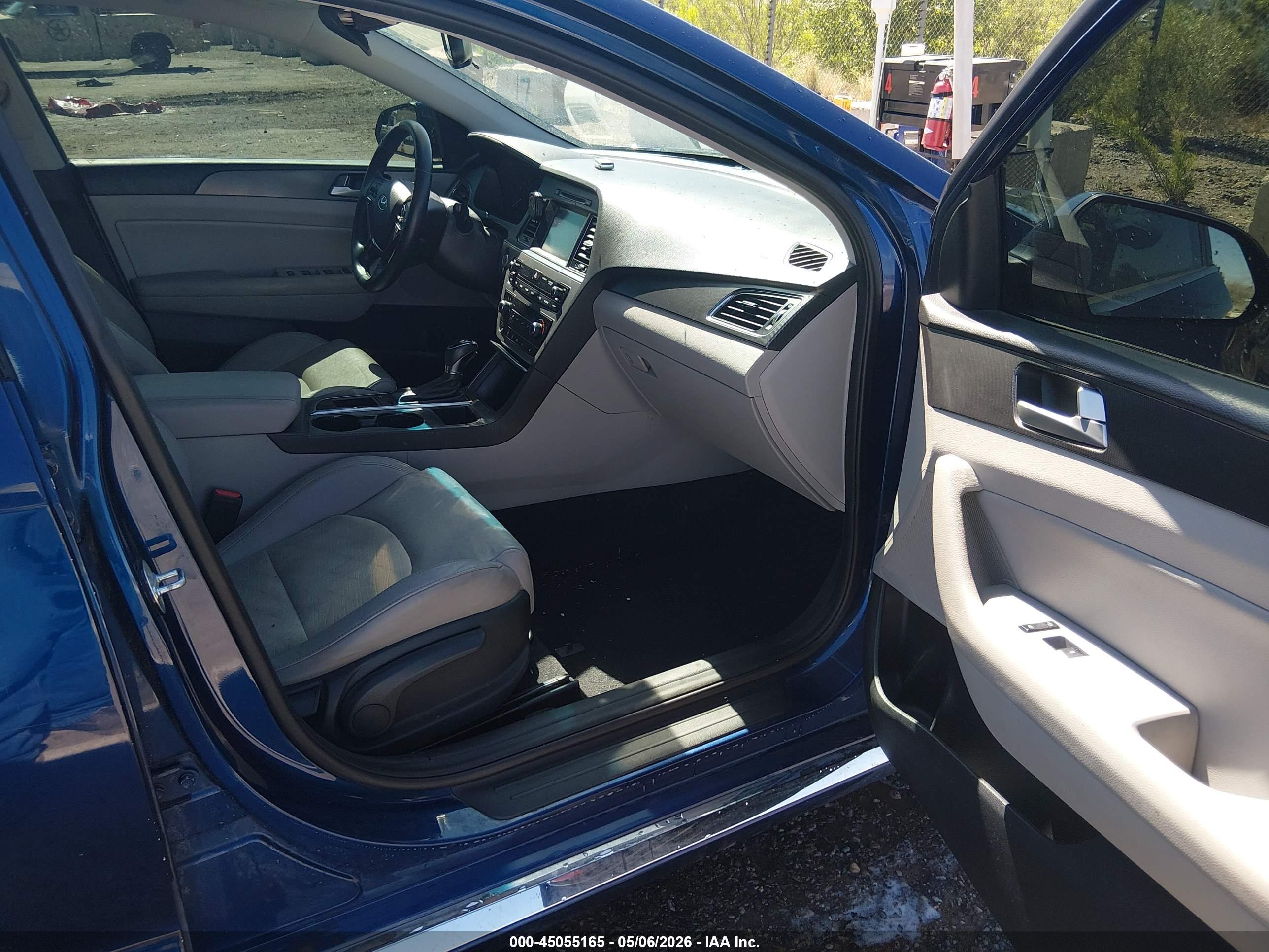 HYUNDAI SONATA image 5