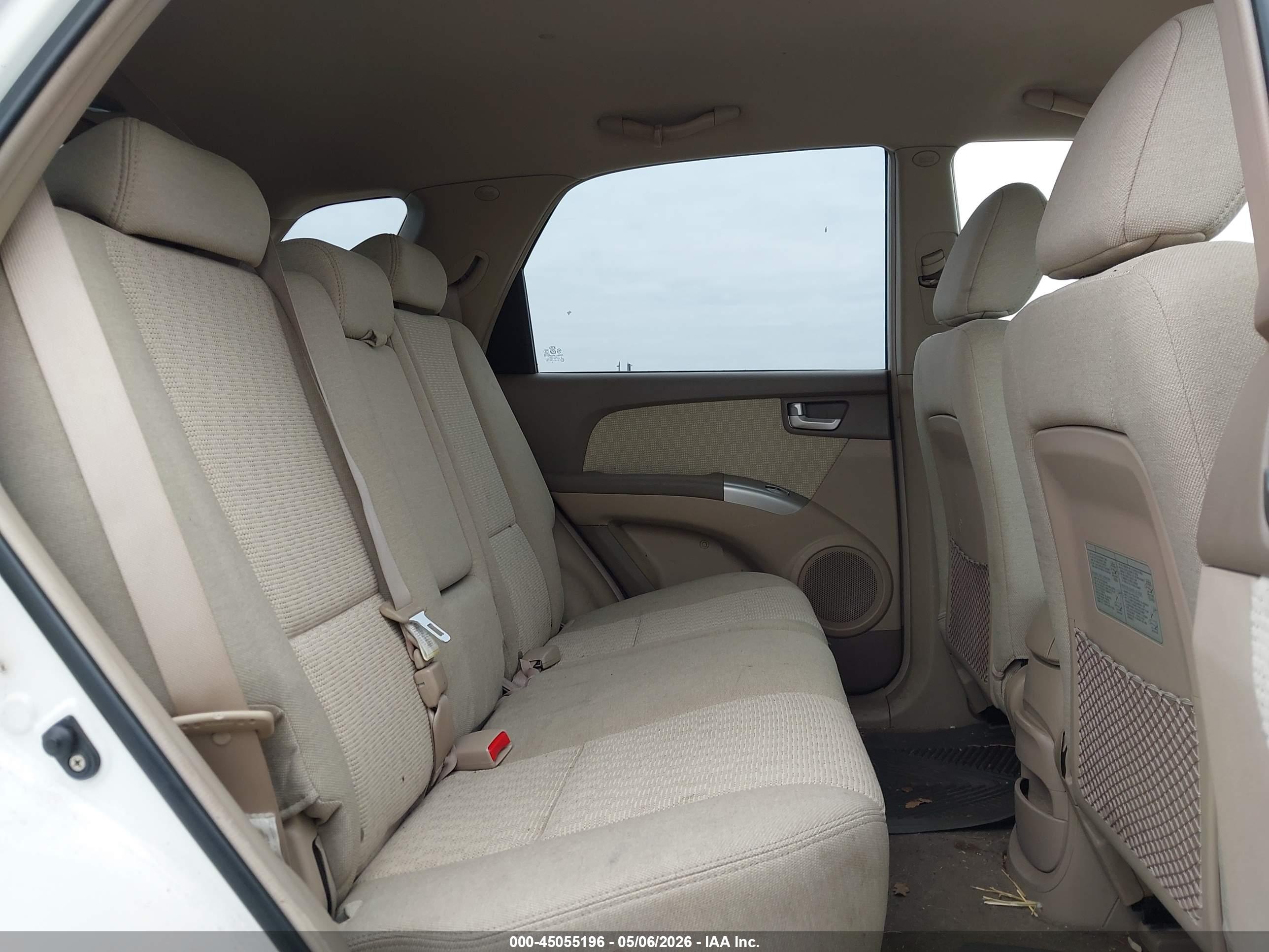 KIA SPORTAGE image 8