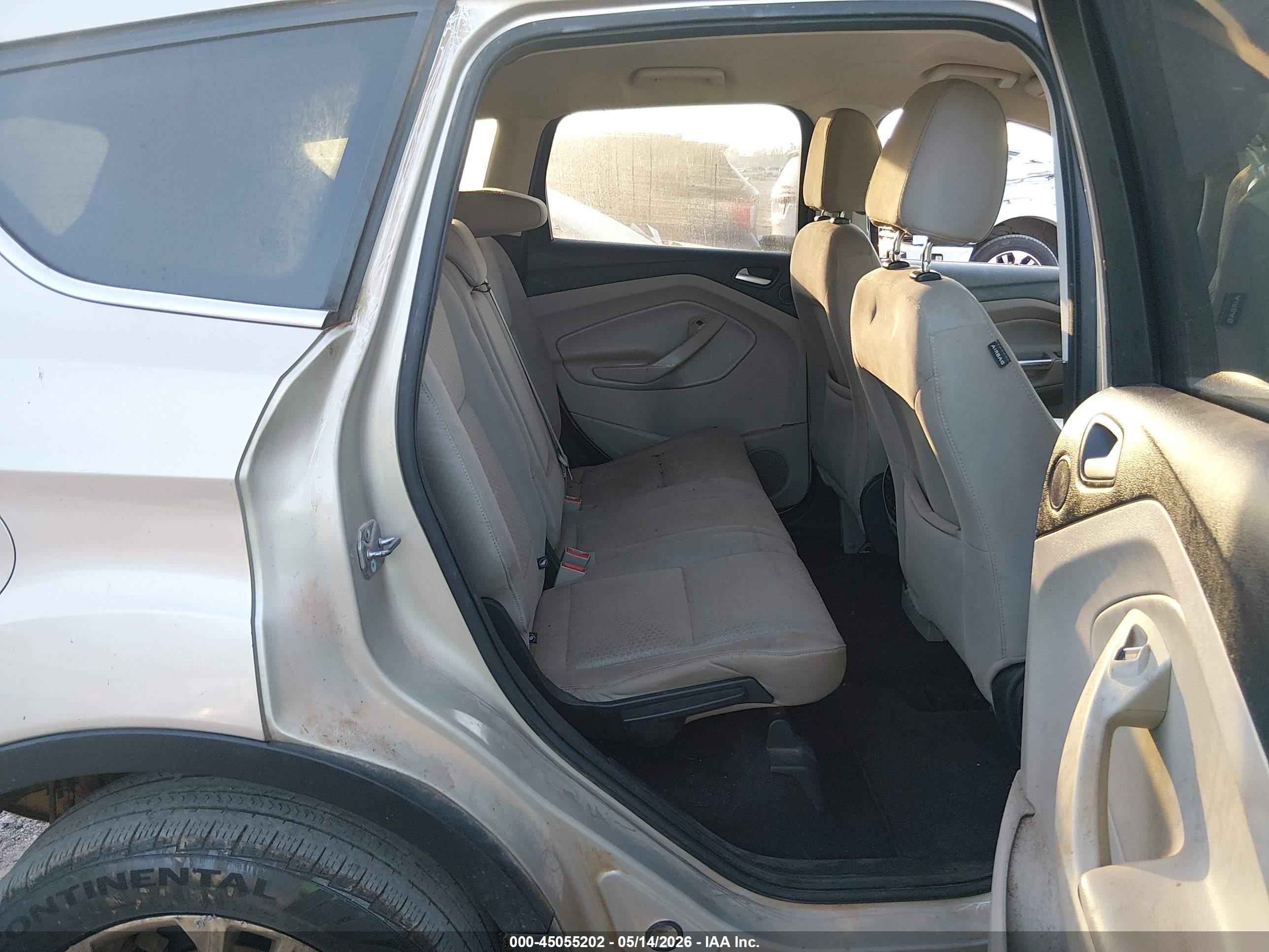 FORD ESCAPE image 8