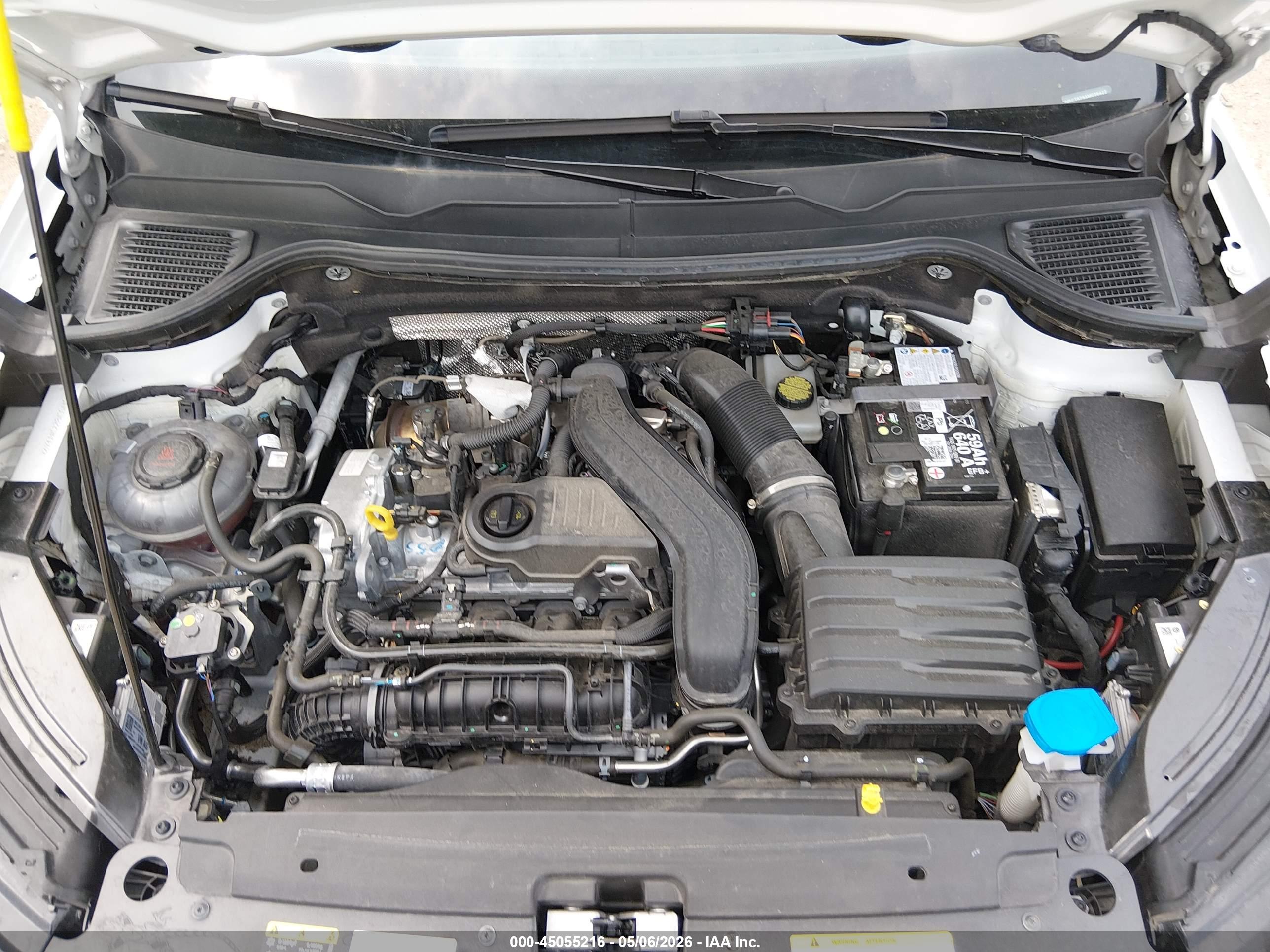 VOLKSWAGEN TAOS image 10