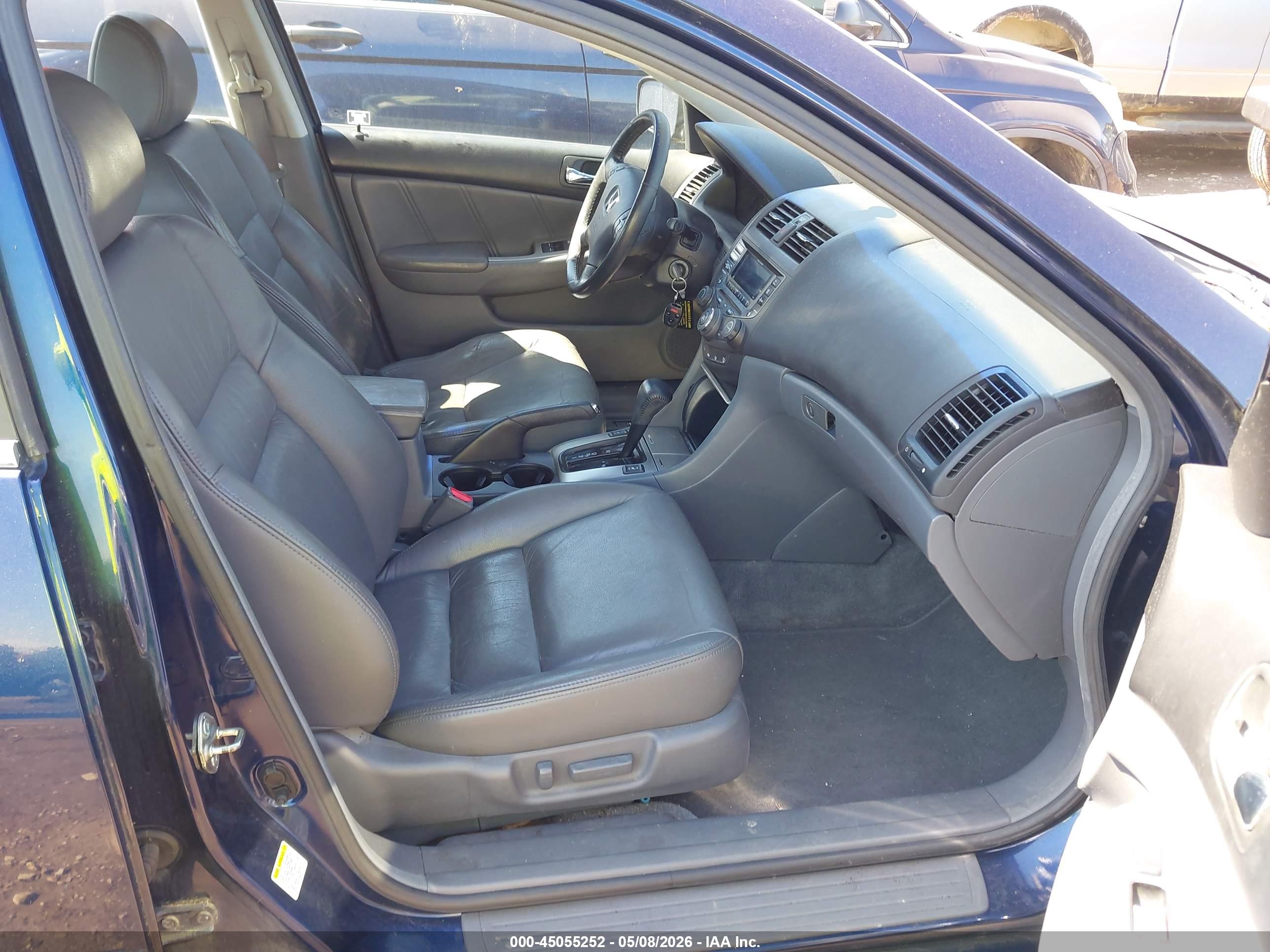 HONDA ACCORD image 5