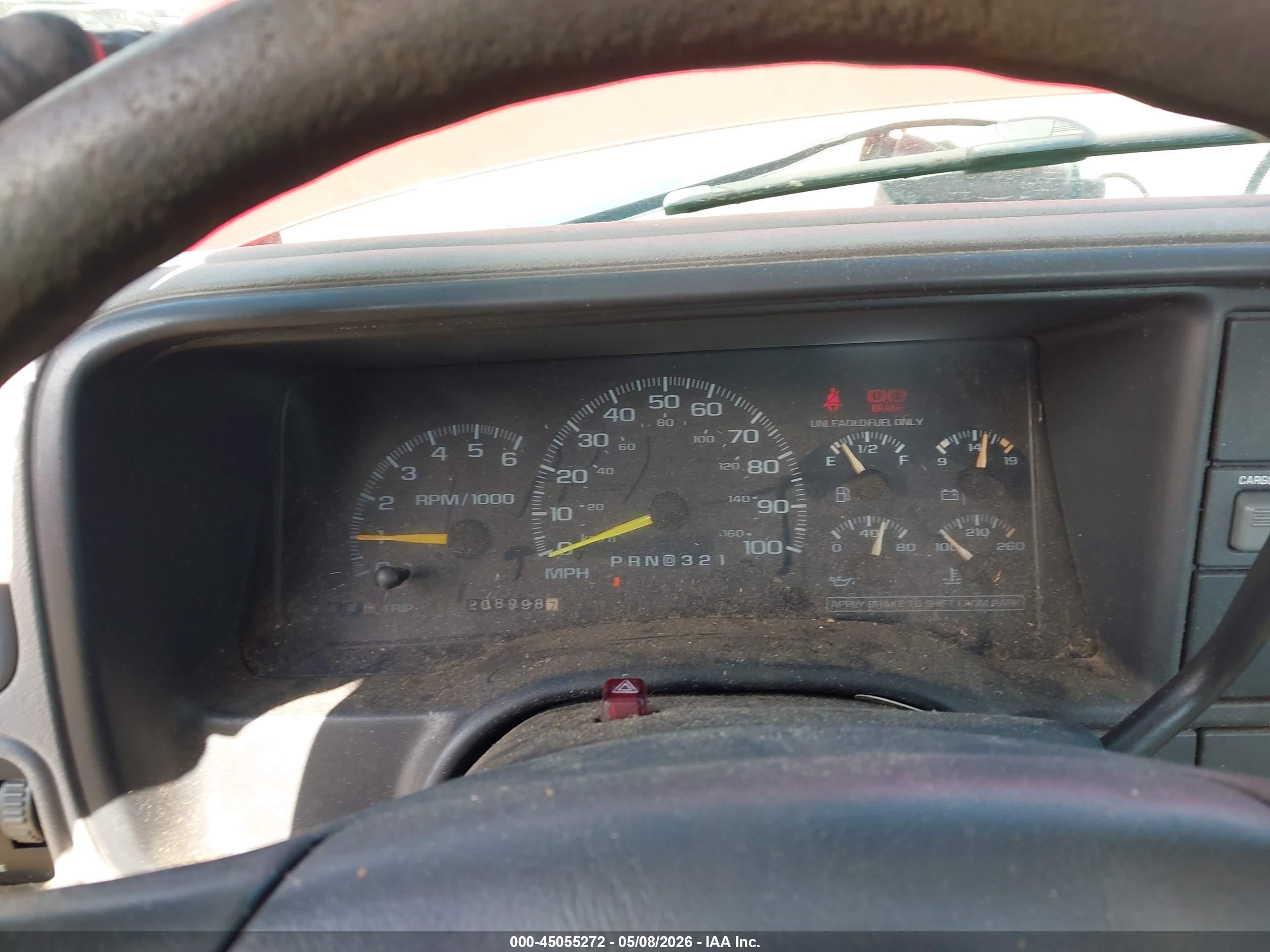 CHEVROLET C2500 image 7