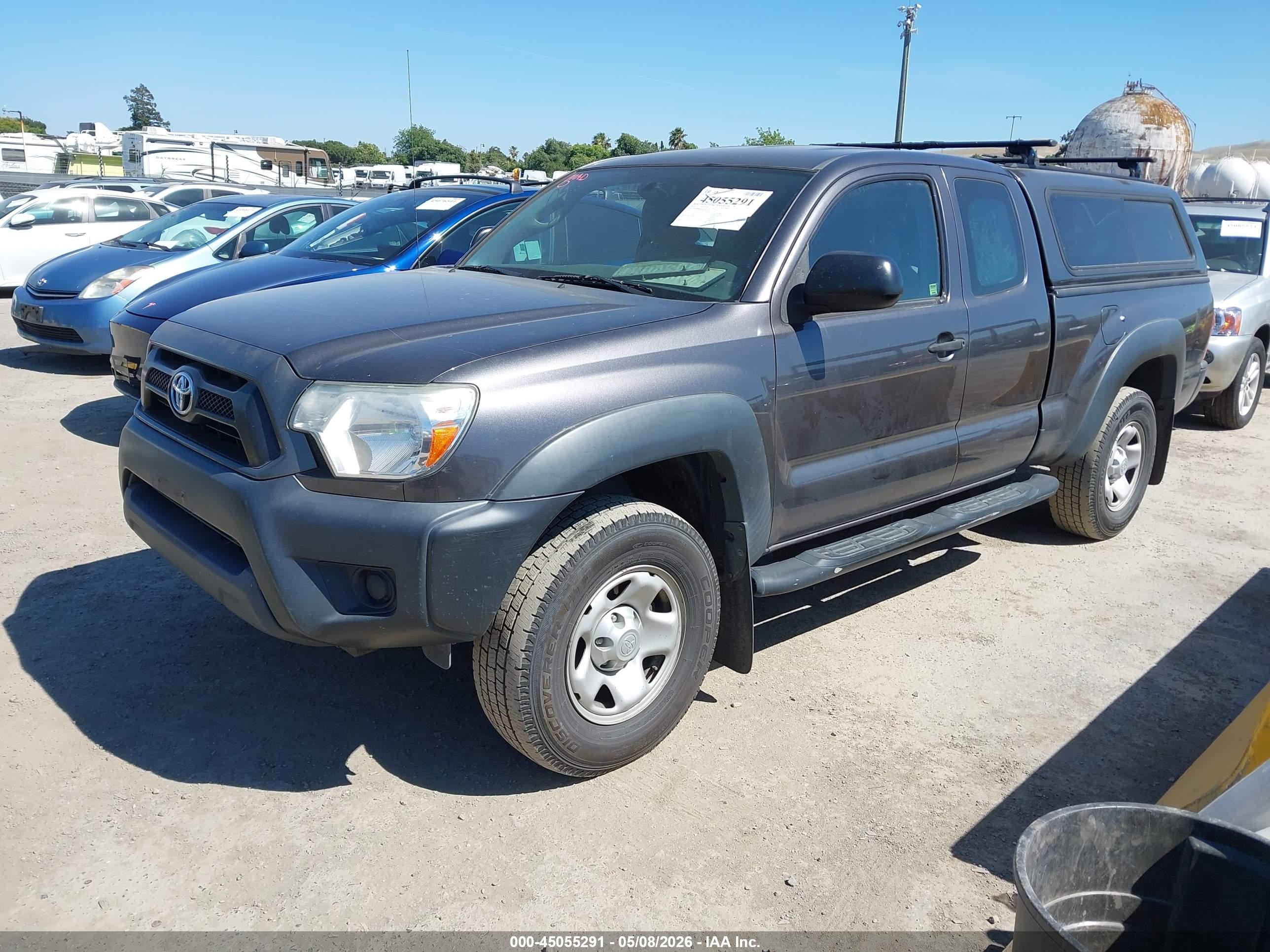 TOYOTA TACOMA image 2