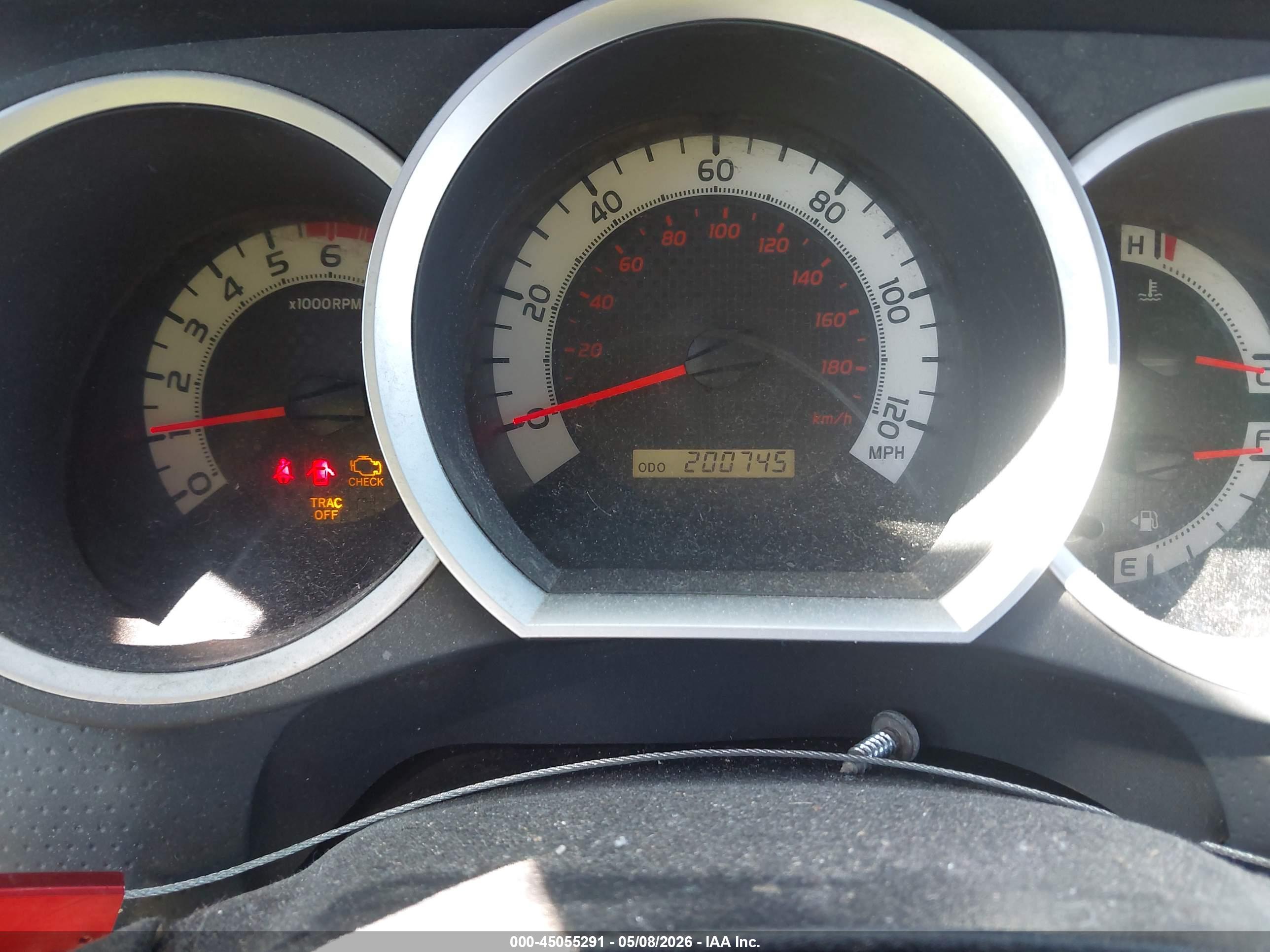 TOYOTA TACOMA image 7