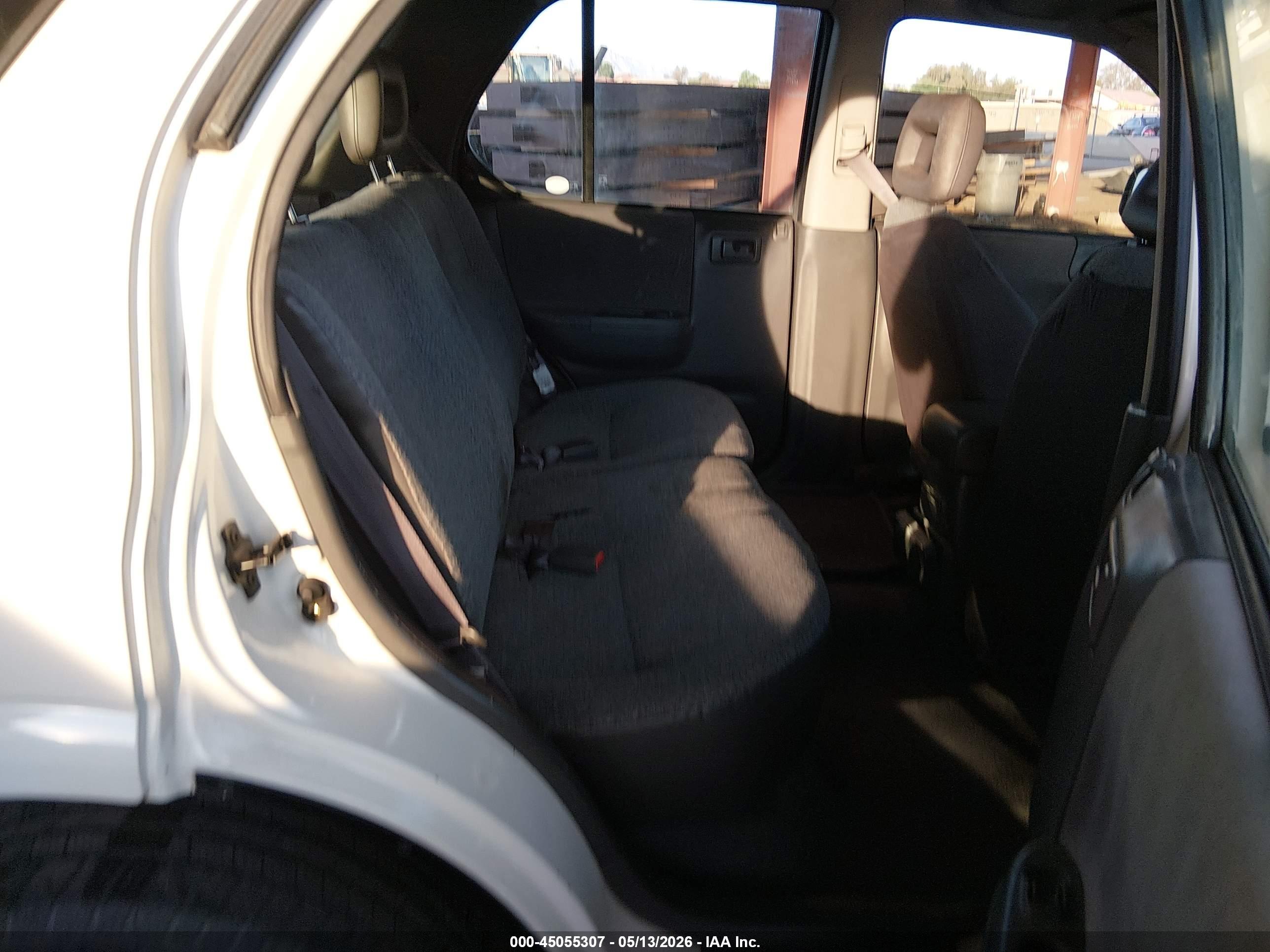 ISUZU RODEO image 8