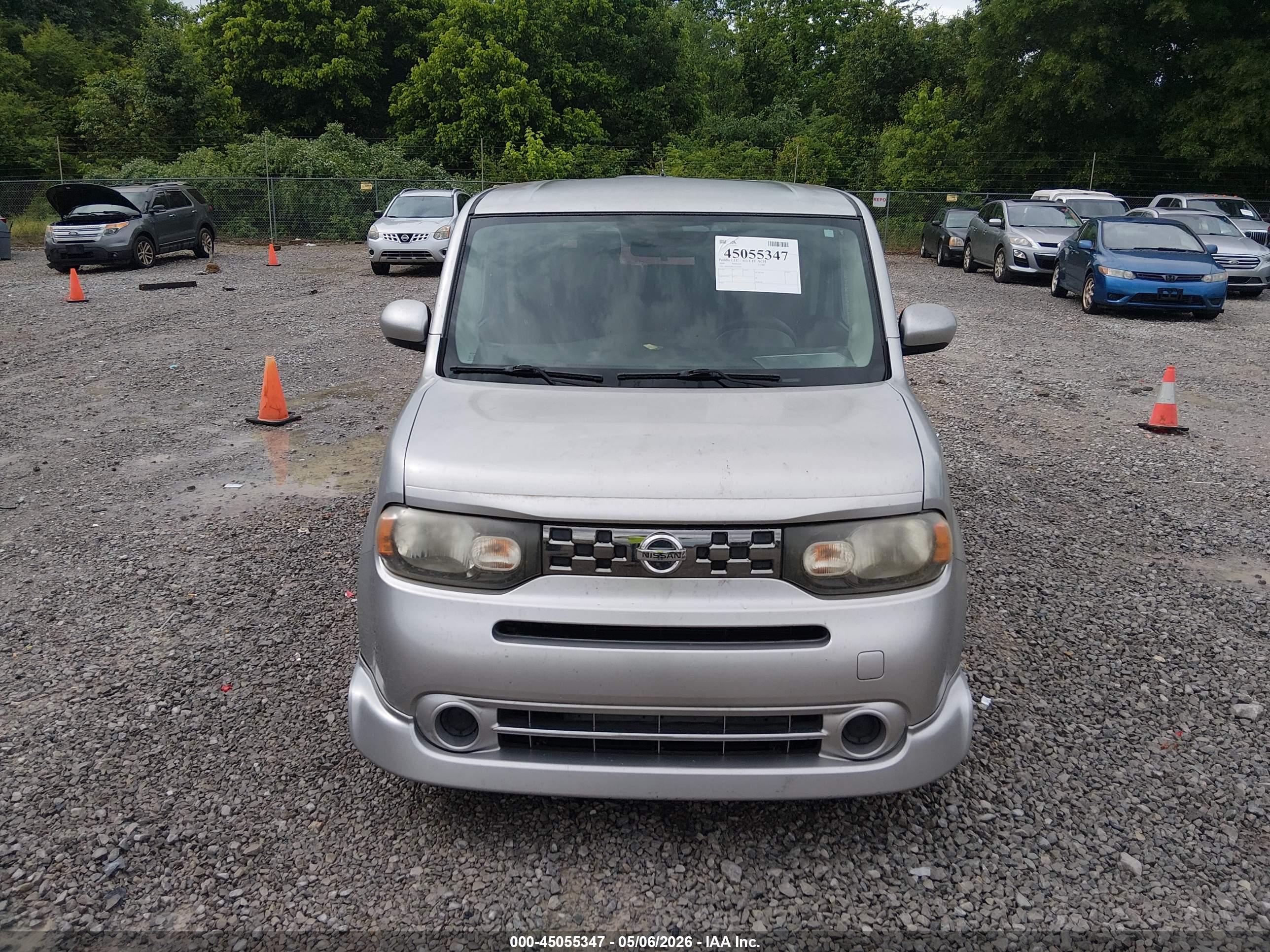NISSAN CUBE image 6