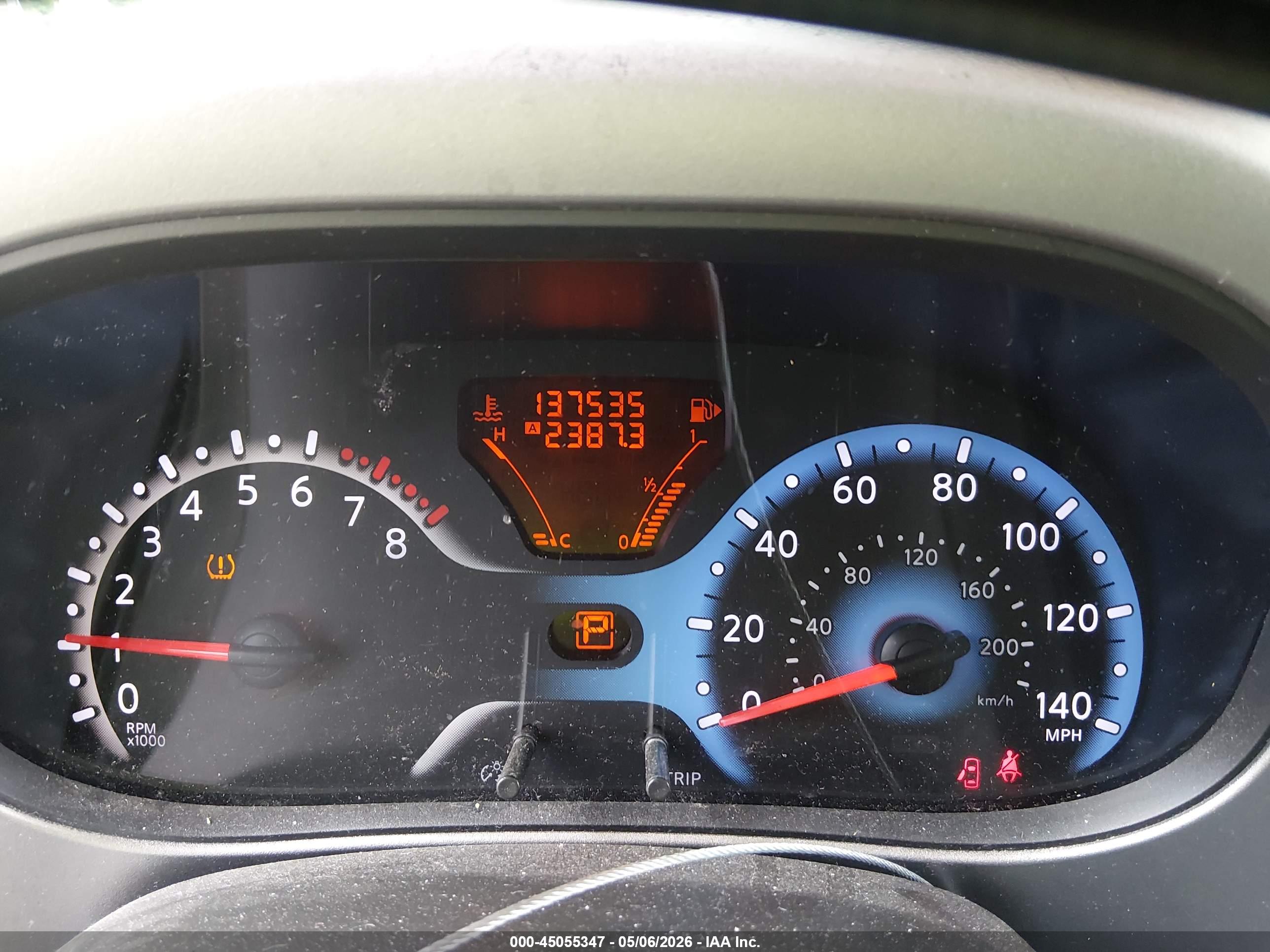 NISSAN CUBE image 7