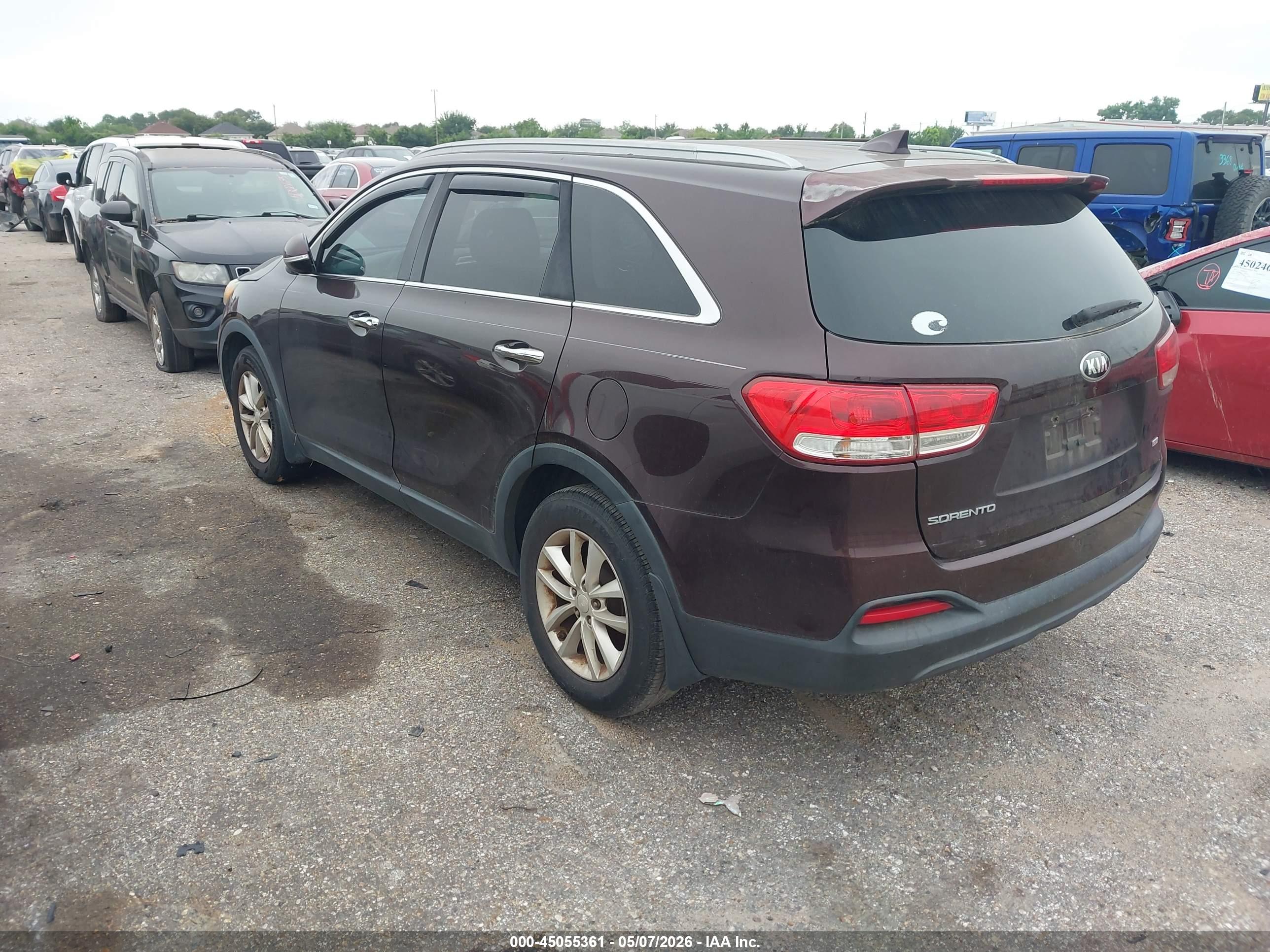 KIA SORENTO image 3