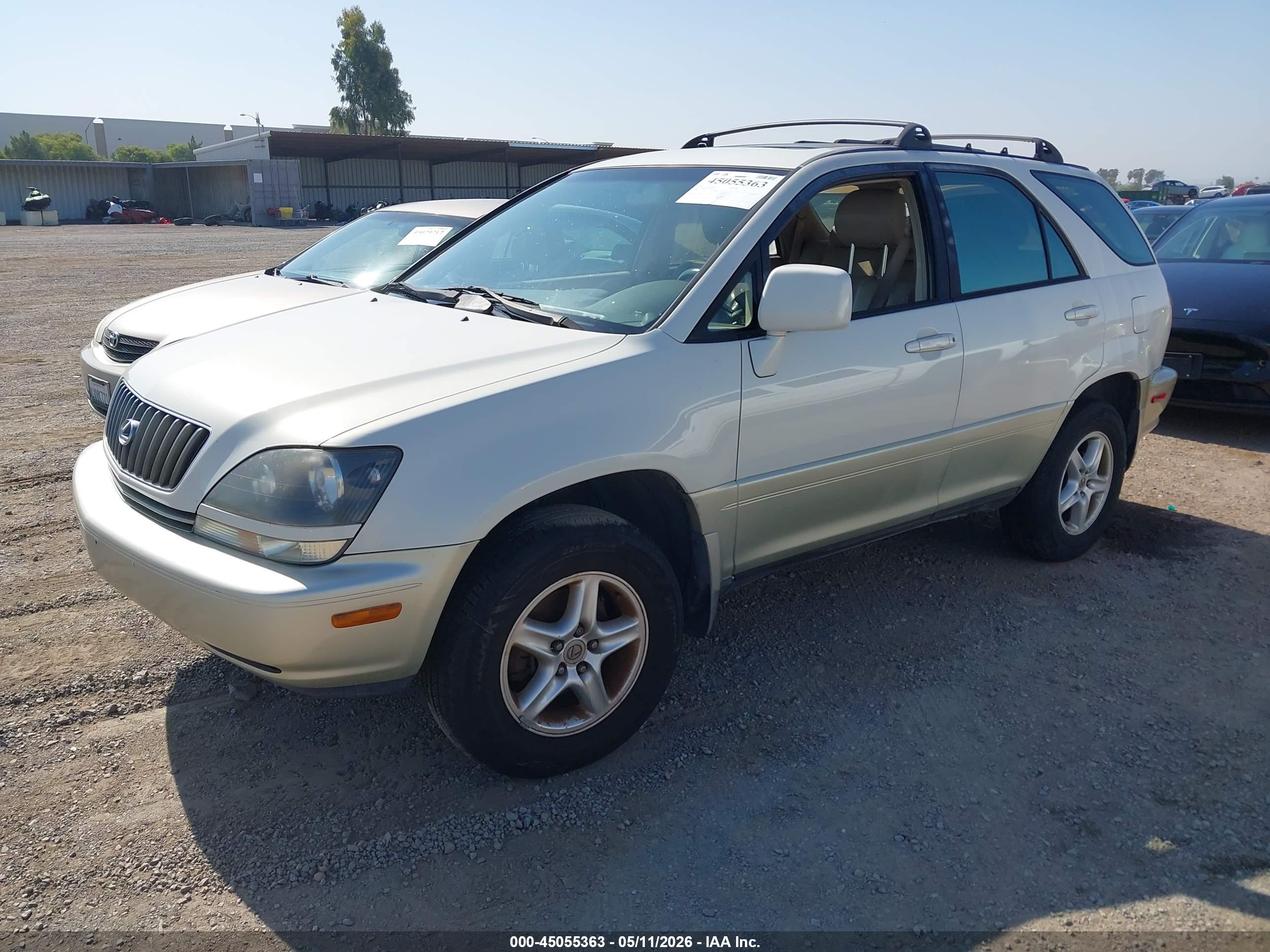 LEXUS RX image 2