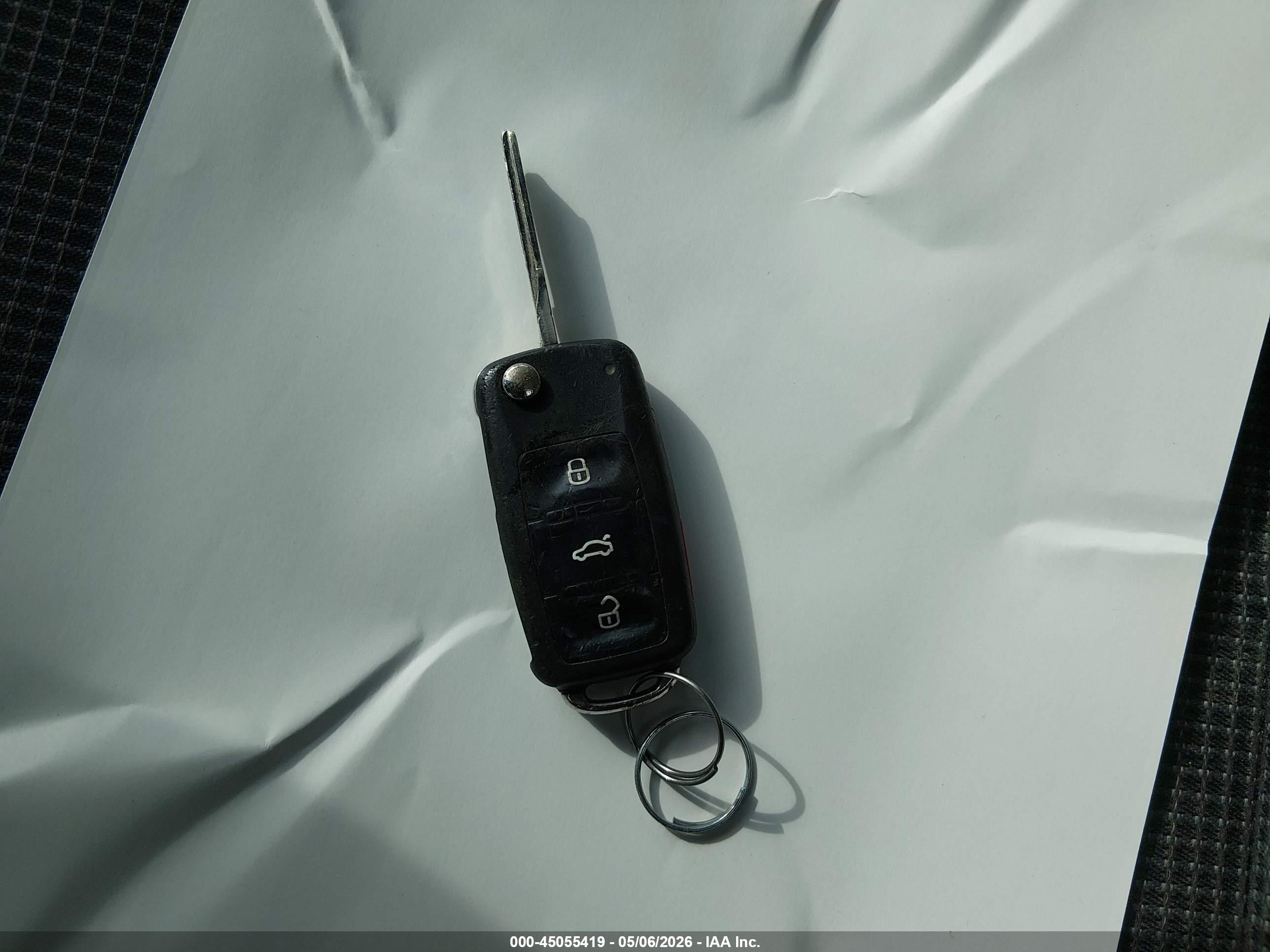 VOLKSWAGEN GOLF image 11