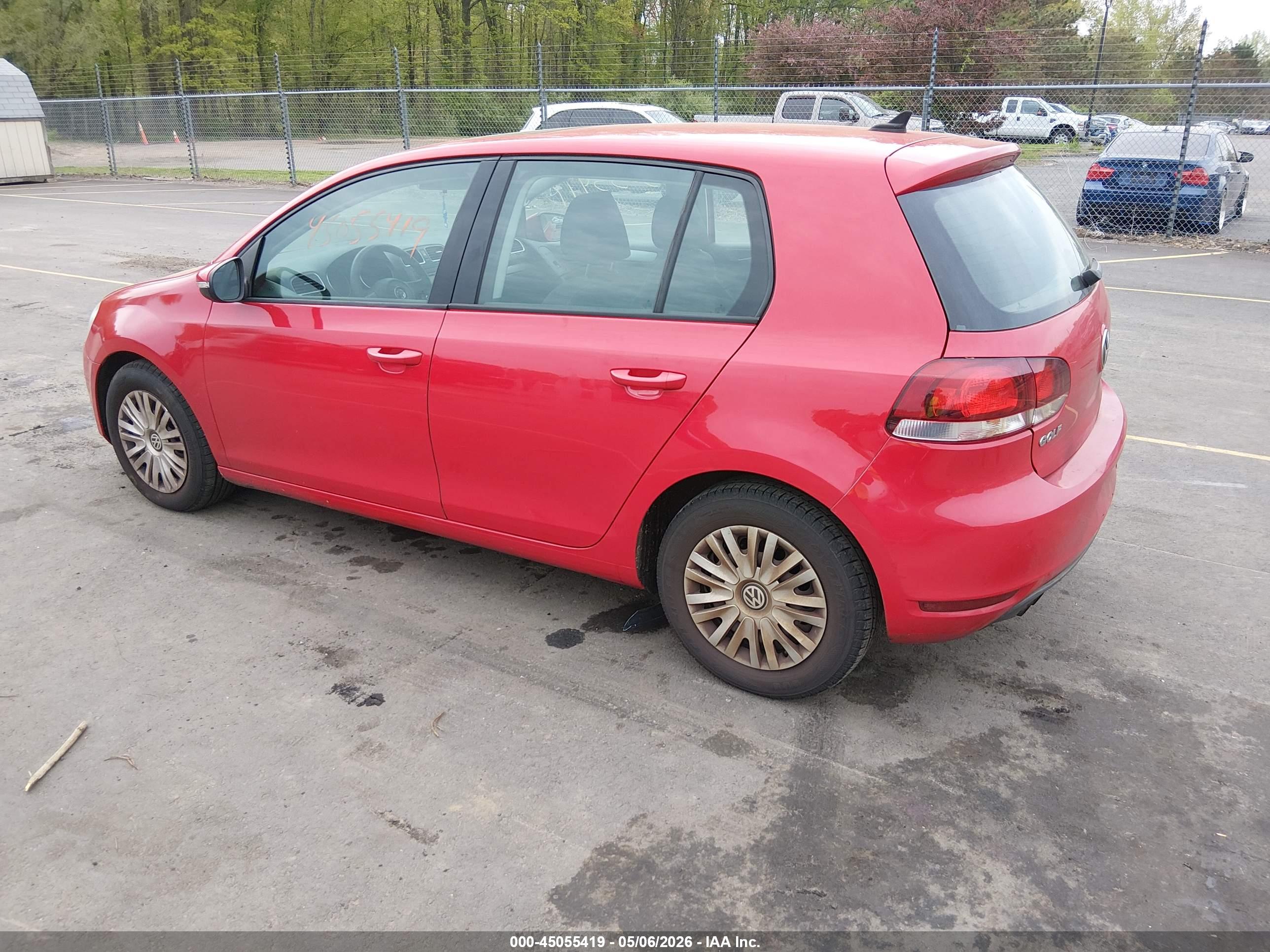 VOLKSWAGEN GOLF image 3