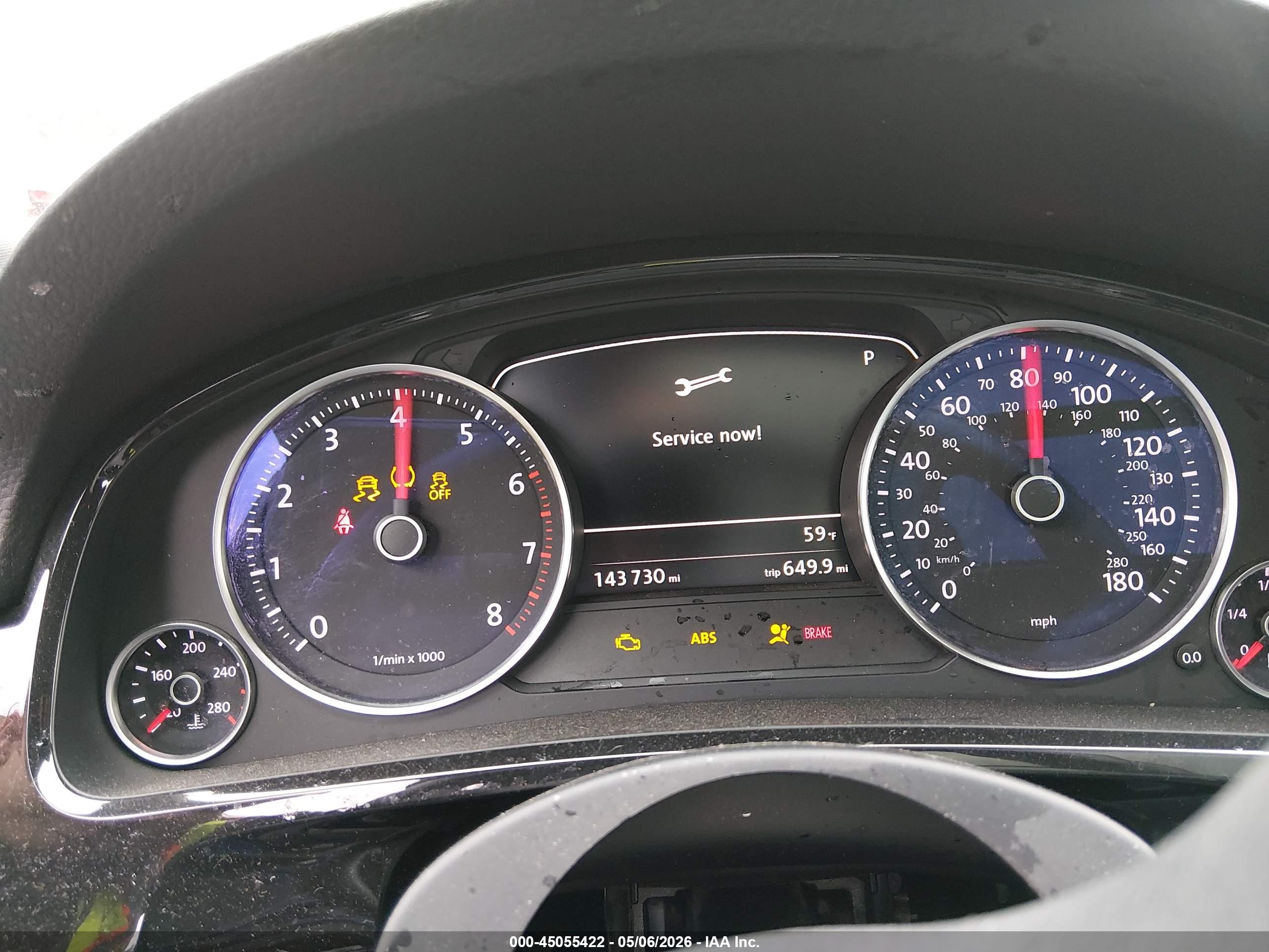 VOLKSWAGEN TOUAREG image 7
