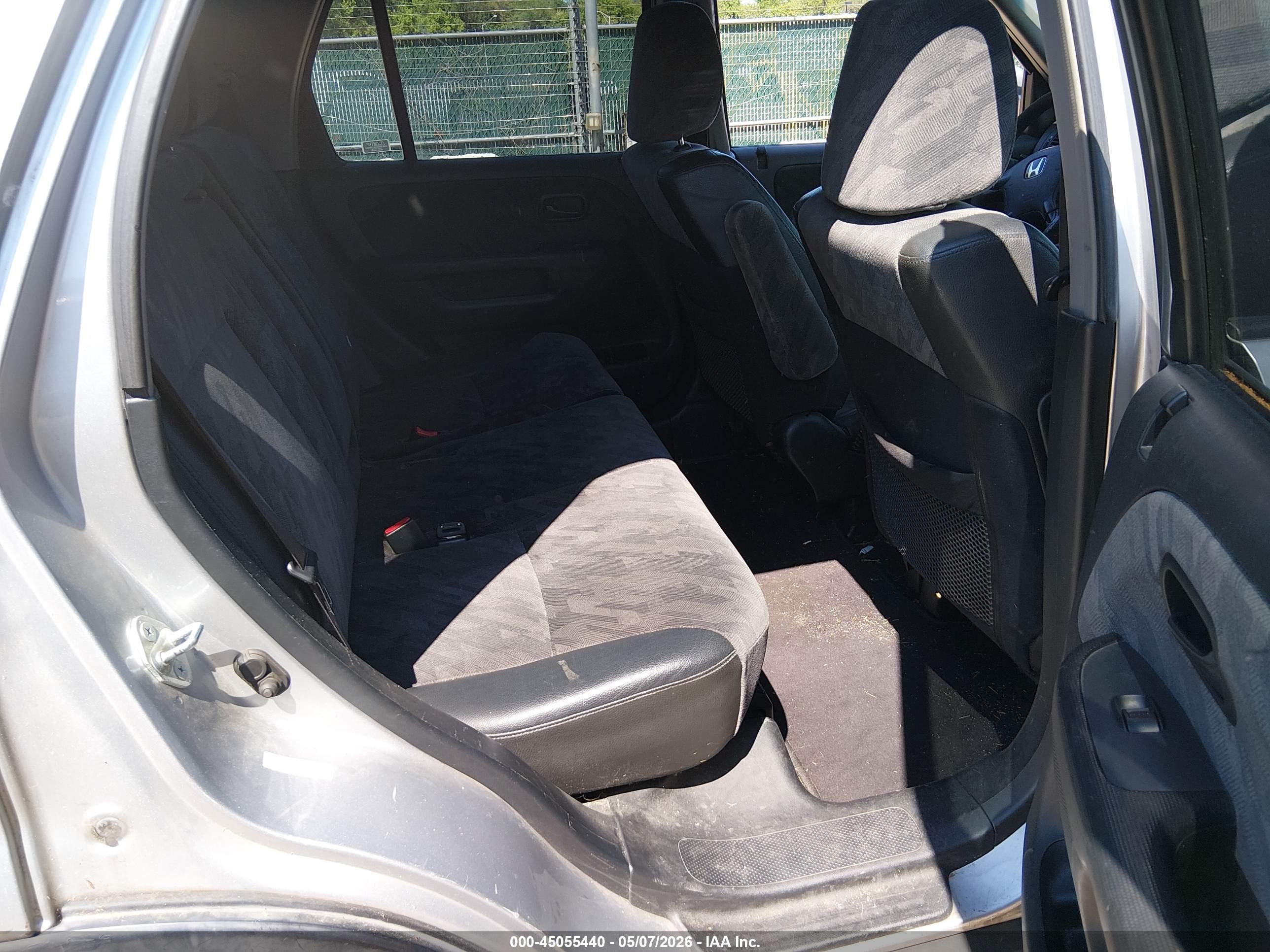 HONDA CR-V image 8