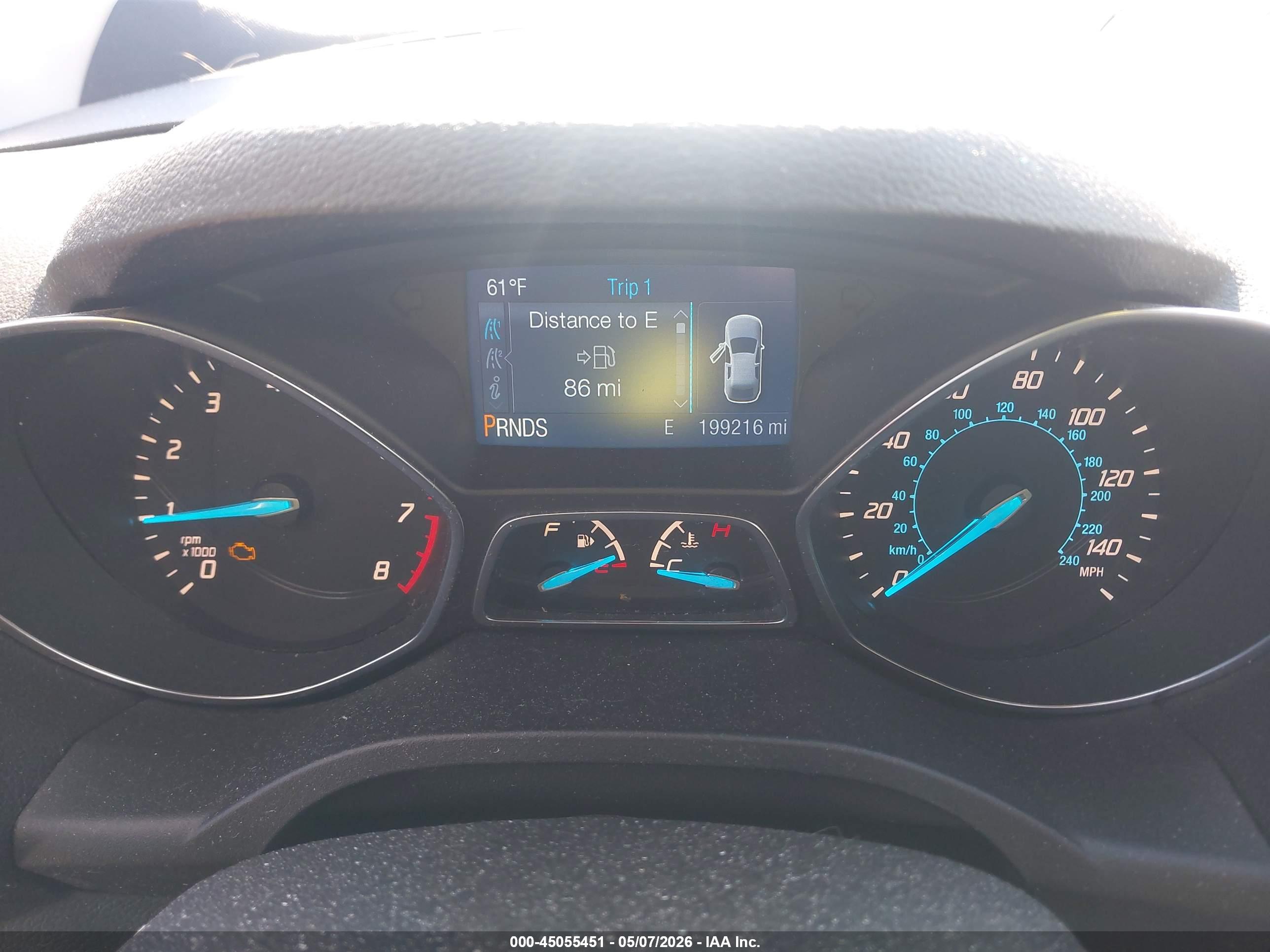 FORD ESCAPE image 7