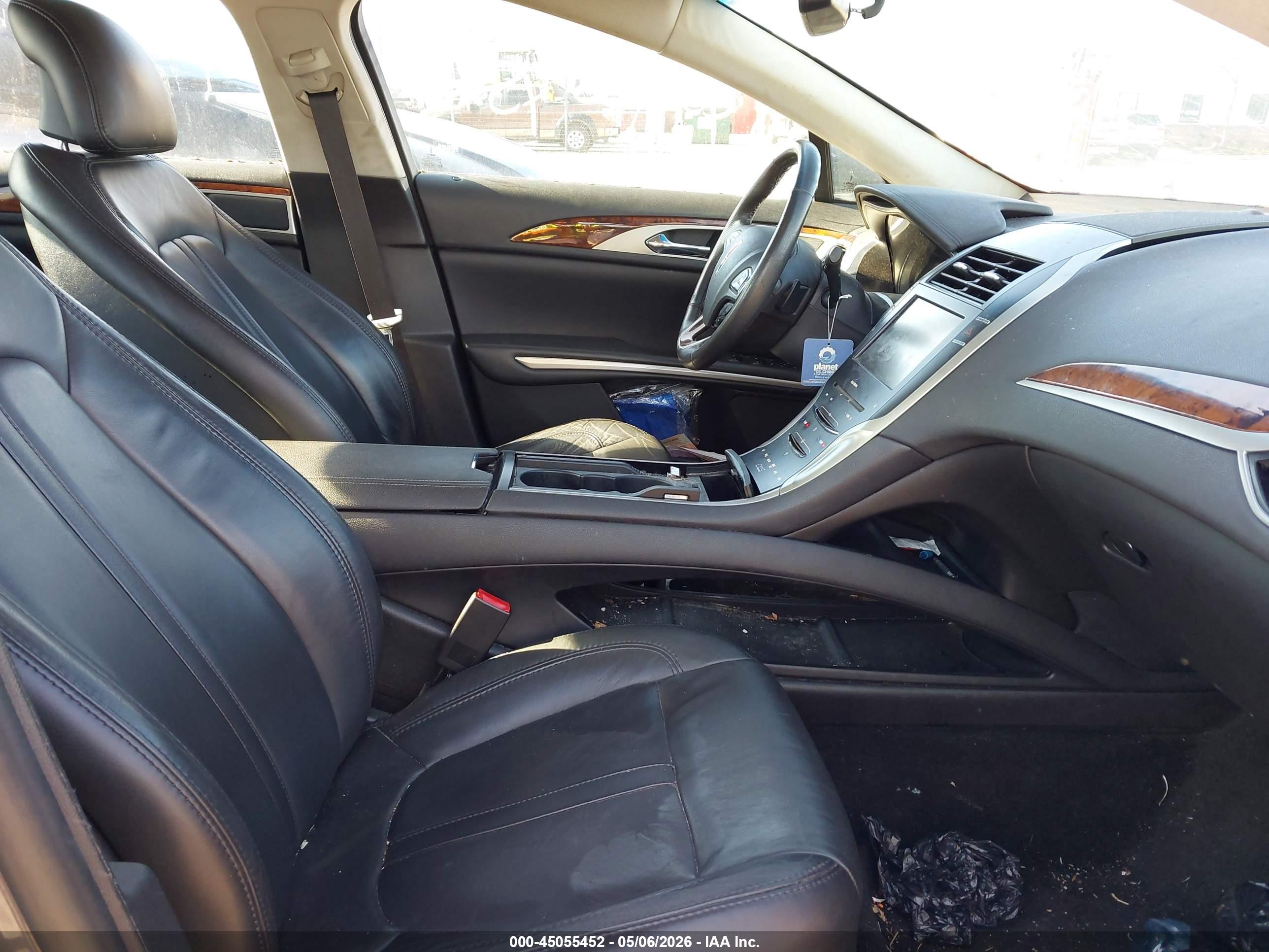LINCOLN MKZ image 5
