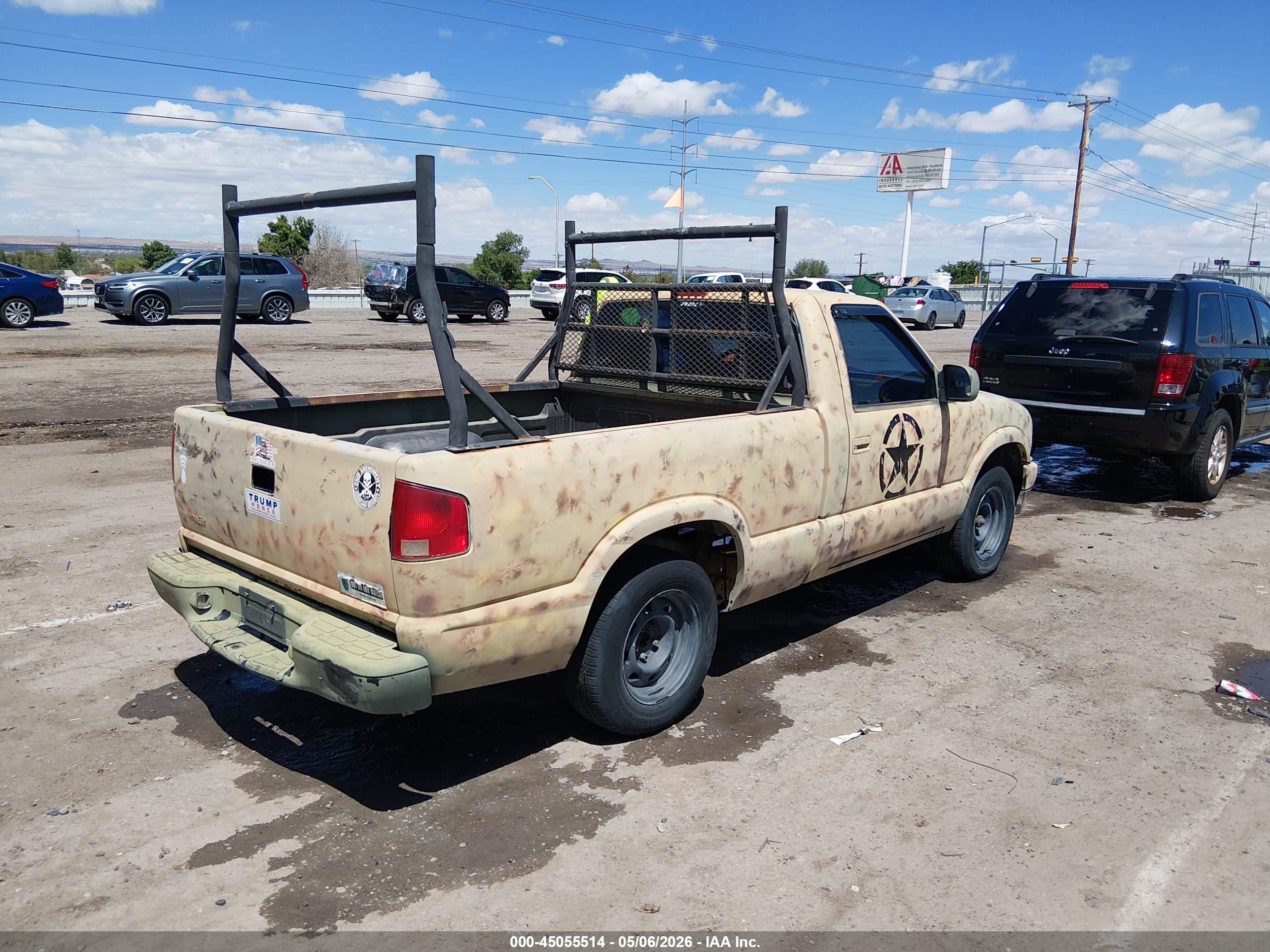 CHEVROLET S-10 image 4