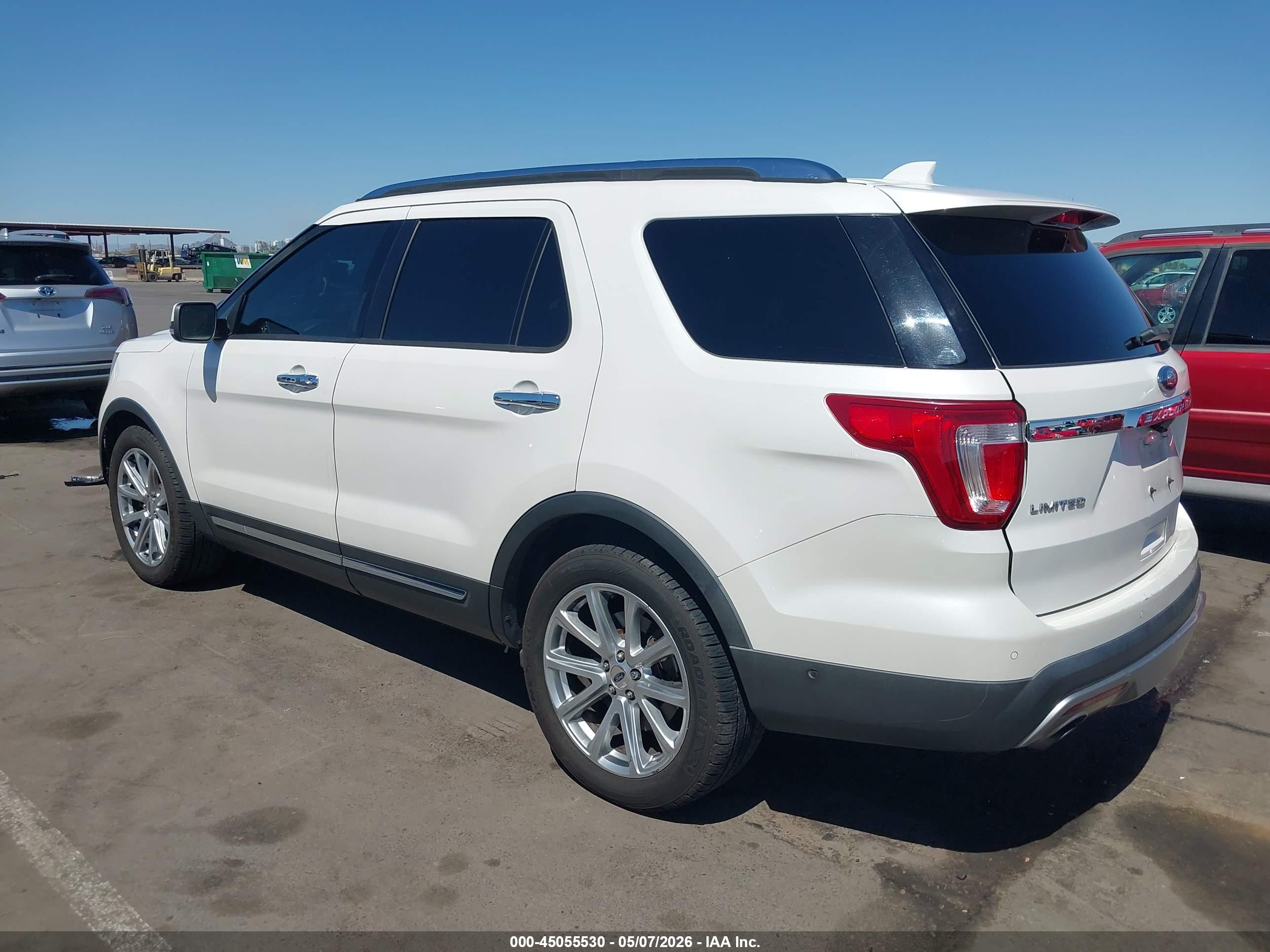 FORD EXPLORER image 3