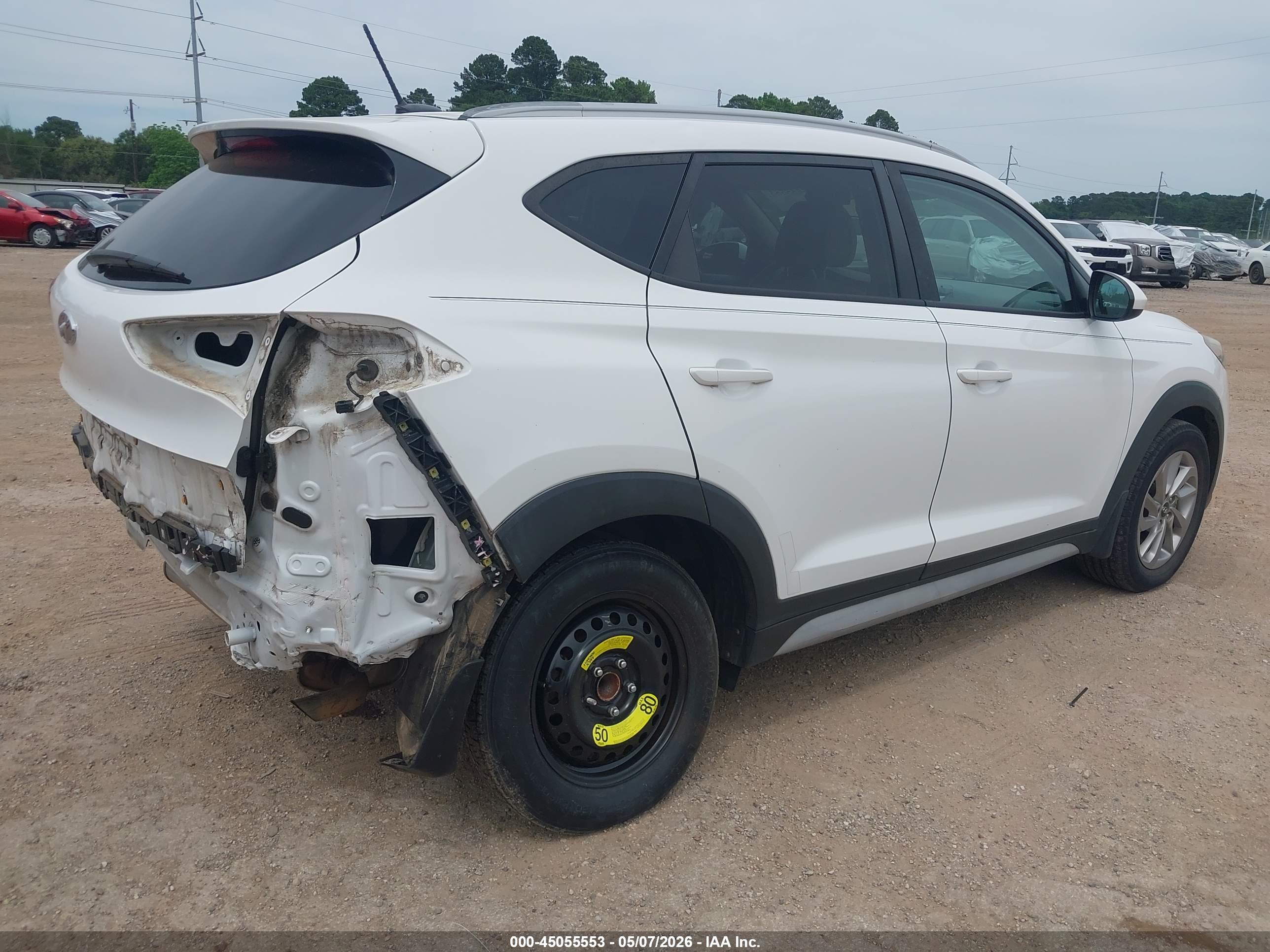 HYUNDAI TUCSON image 4