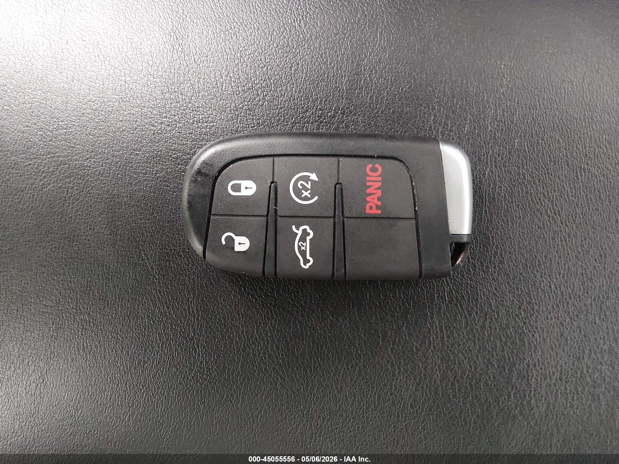 INFINITI Q50 image 11