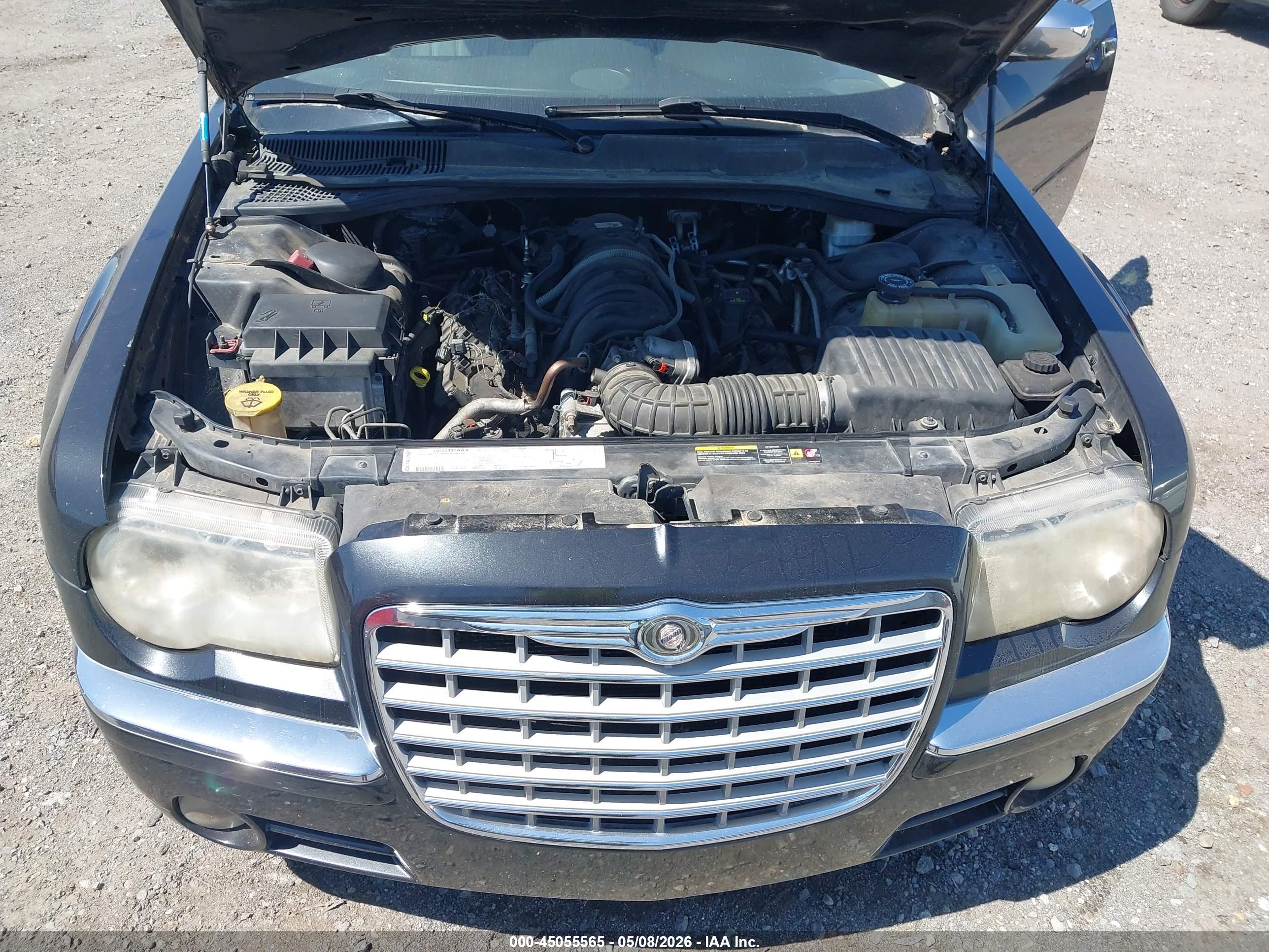 CHRYSLER 300C image 10