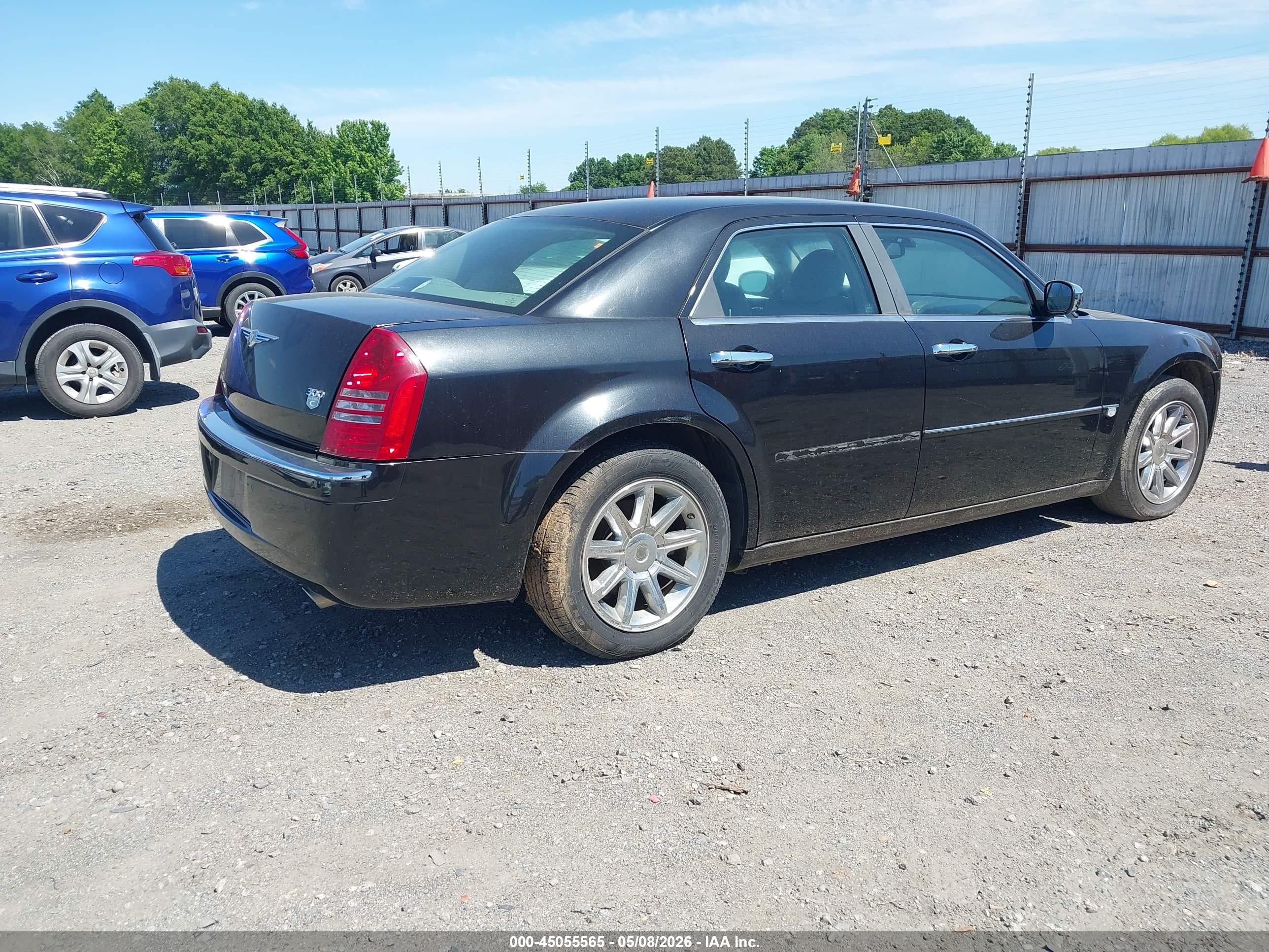 CHRYSLER 300C image 4
