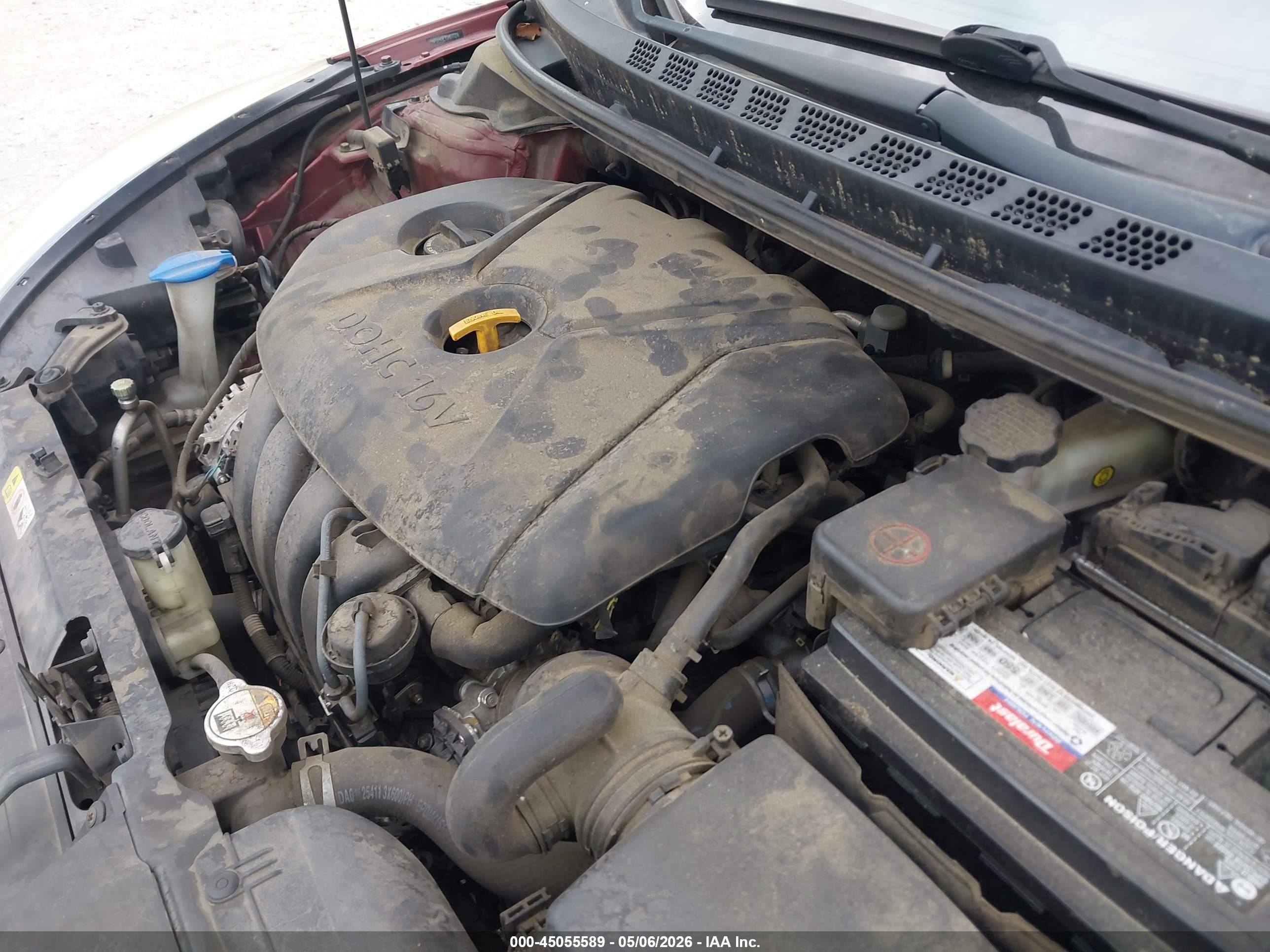 HYUNDAI ELANTRA image 10