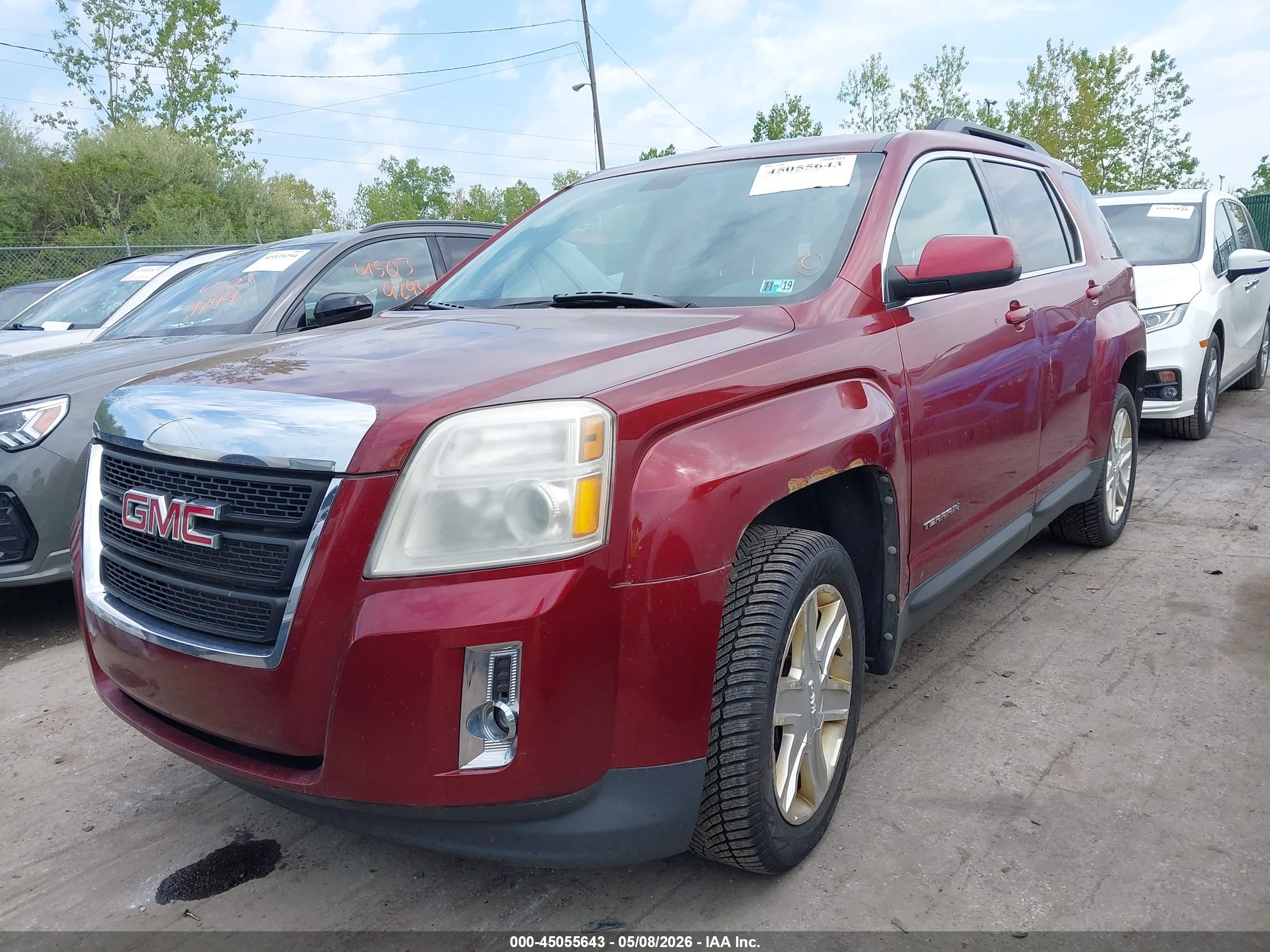GMC TERRAIN image 2