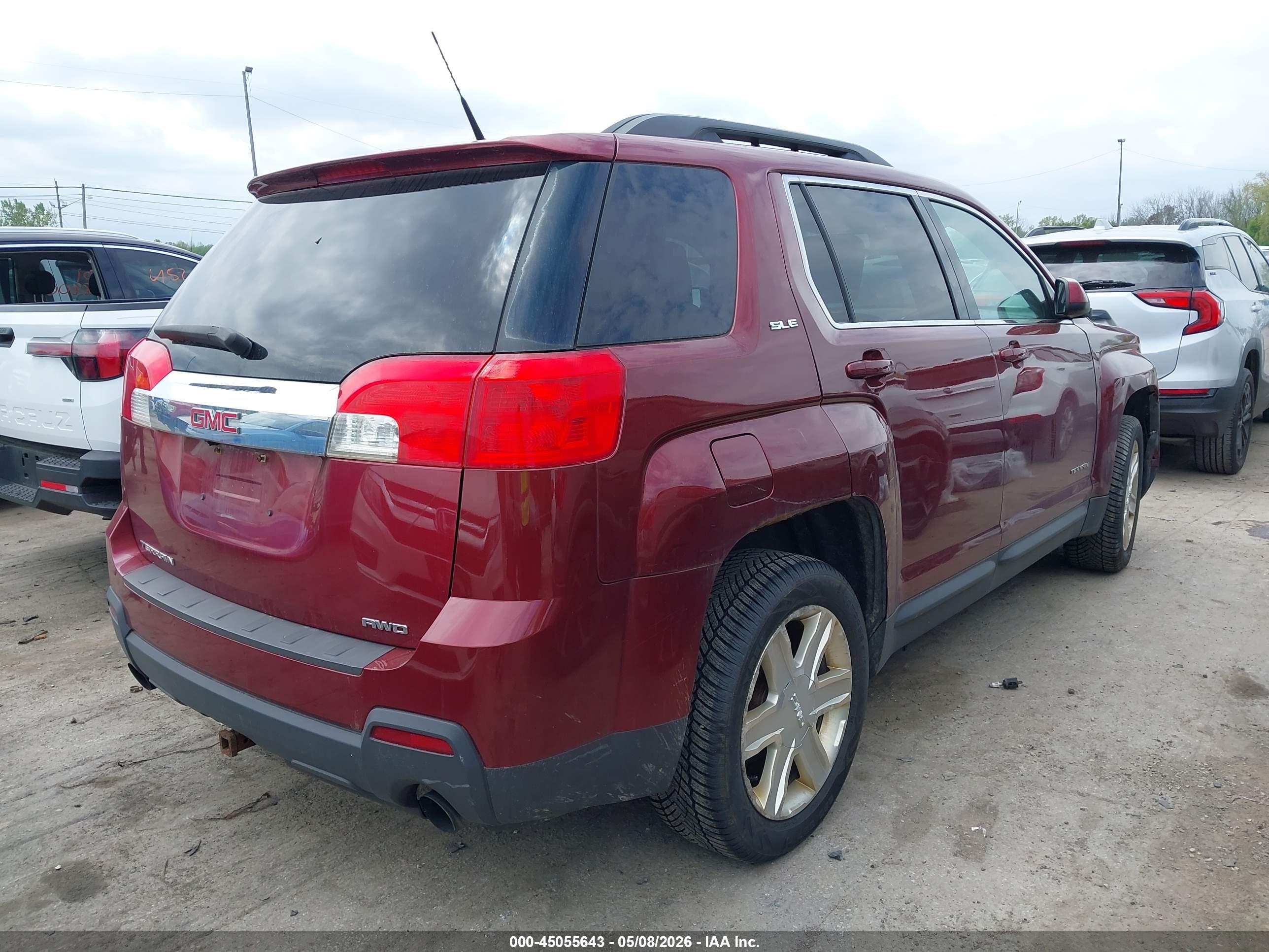 GMC TERRAIN image 4