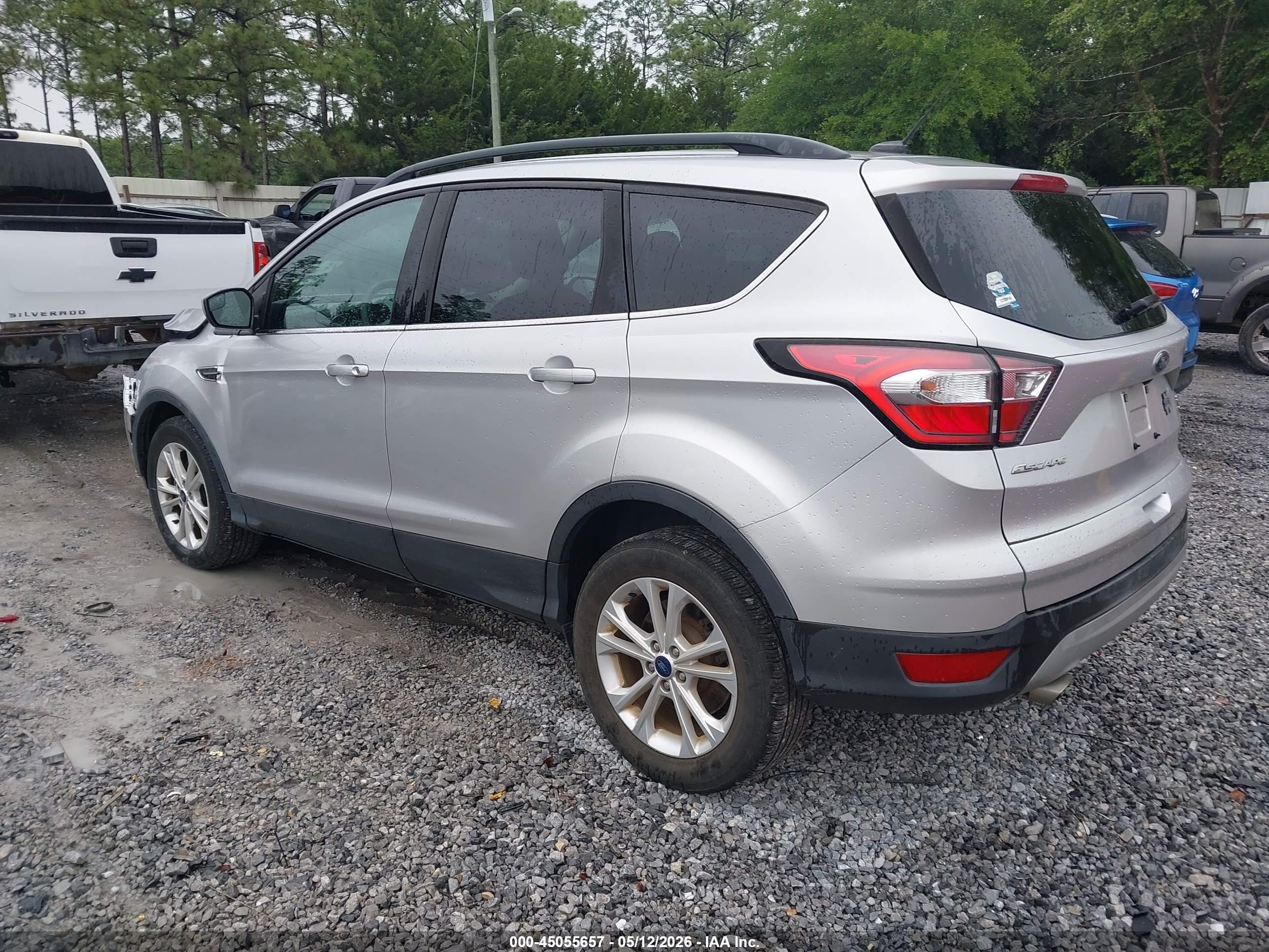 FORD ESCAPE image 3