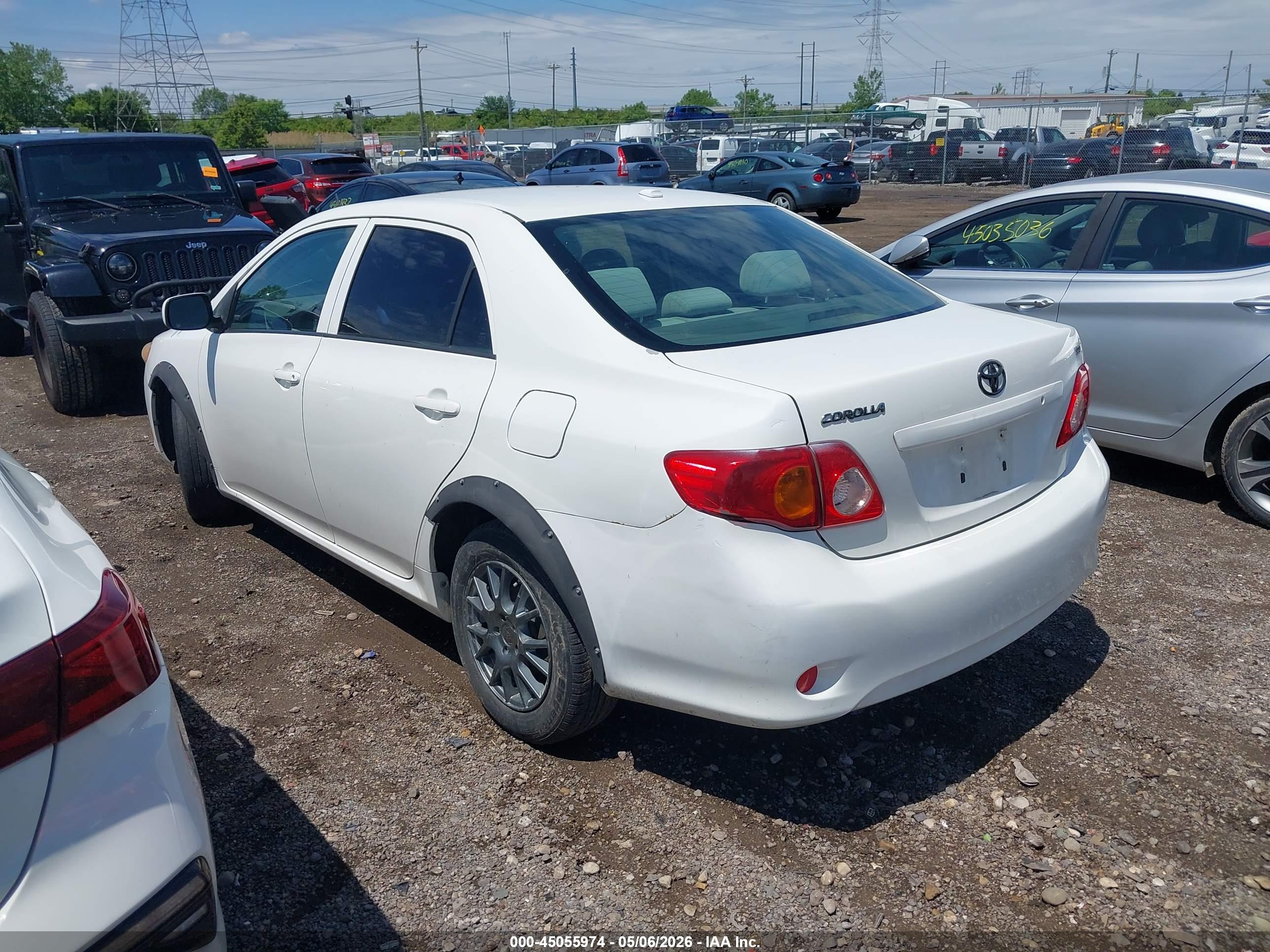 TOYOTA COROLLA image 3