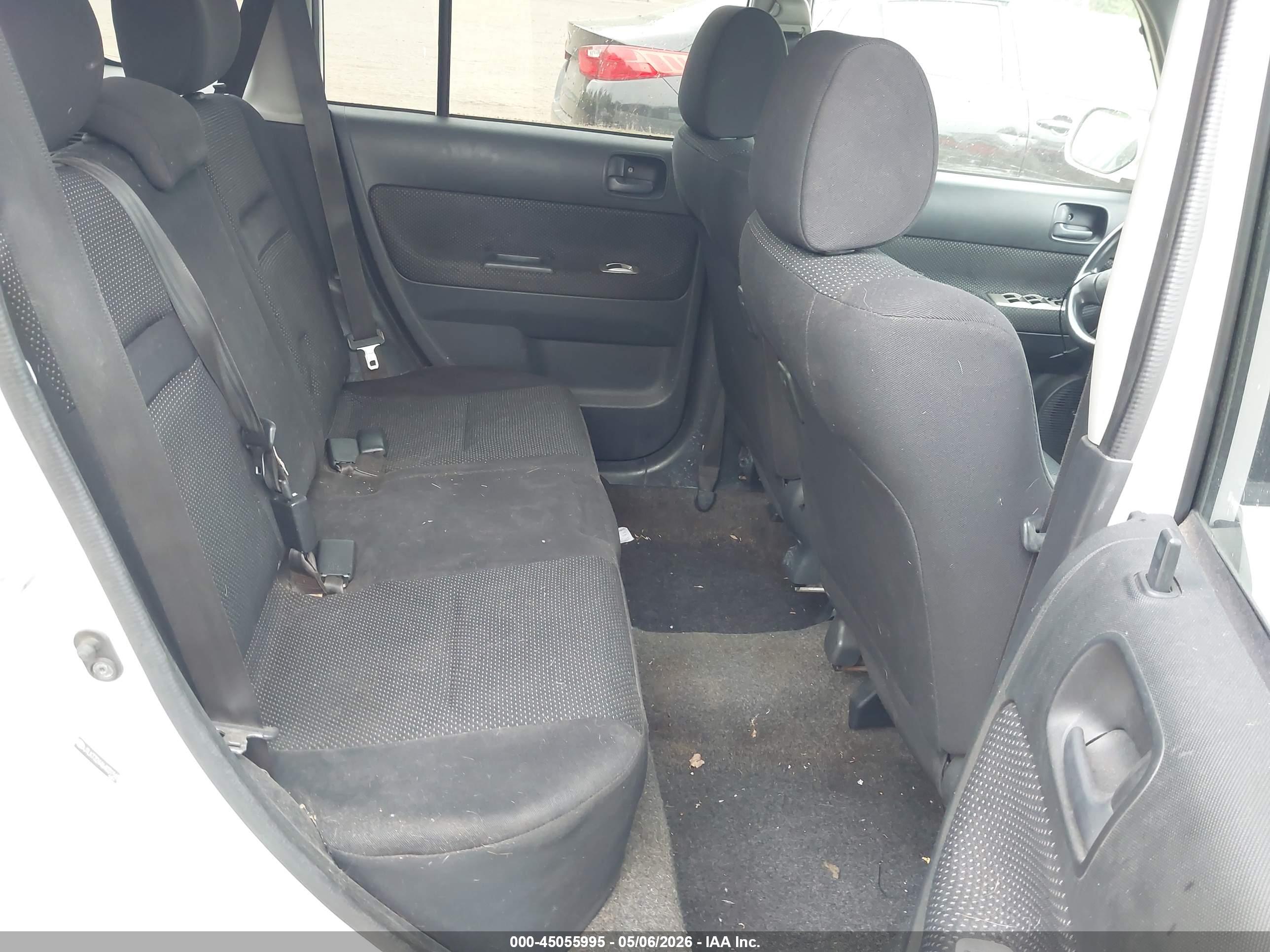 SCION XB image 8