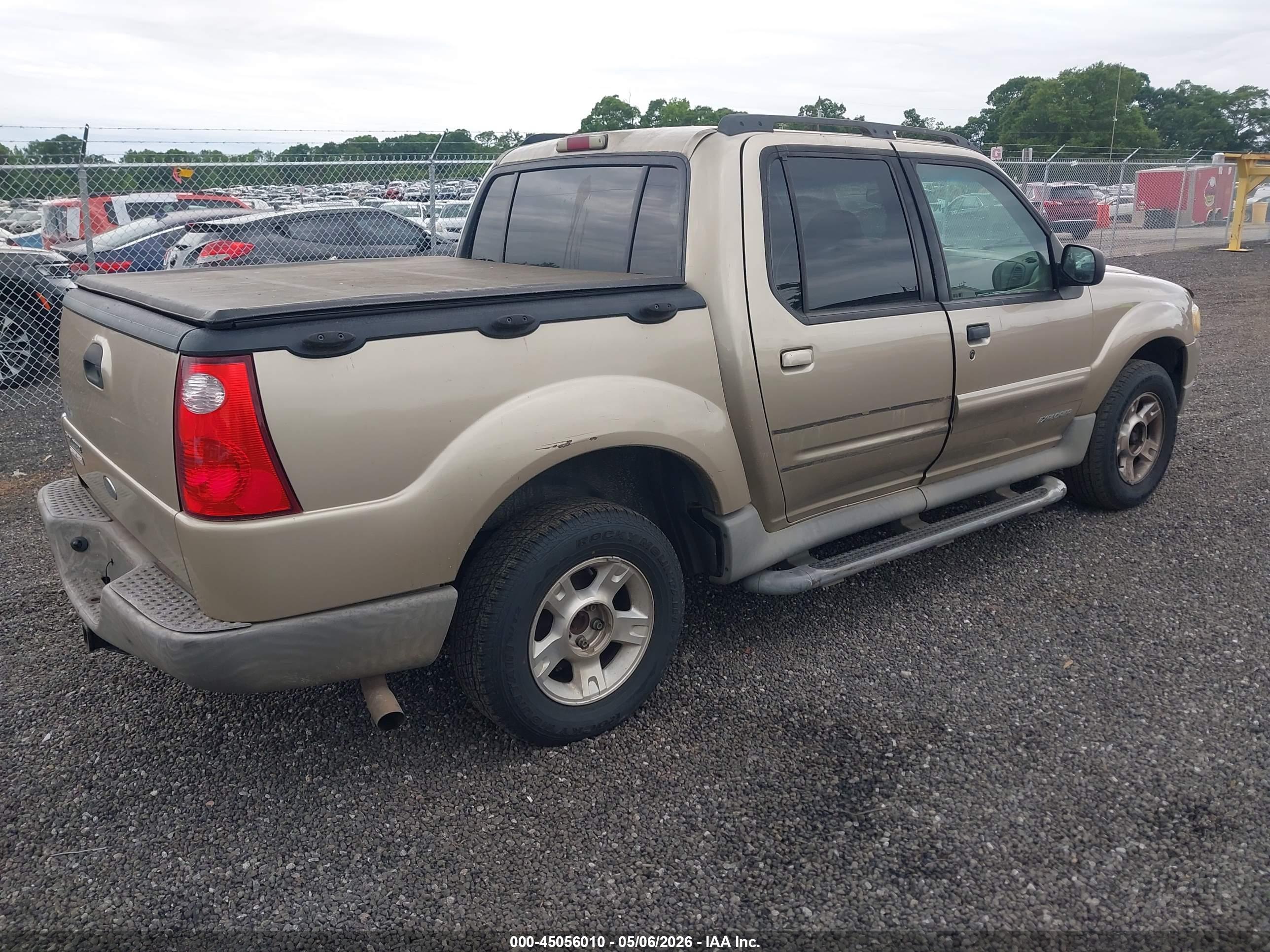 FORD EXPLORER image 4
