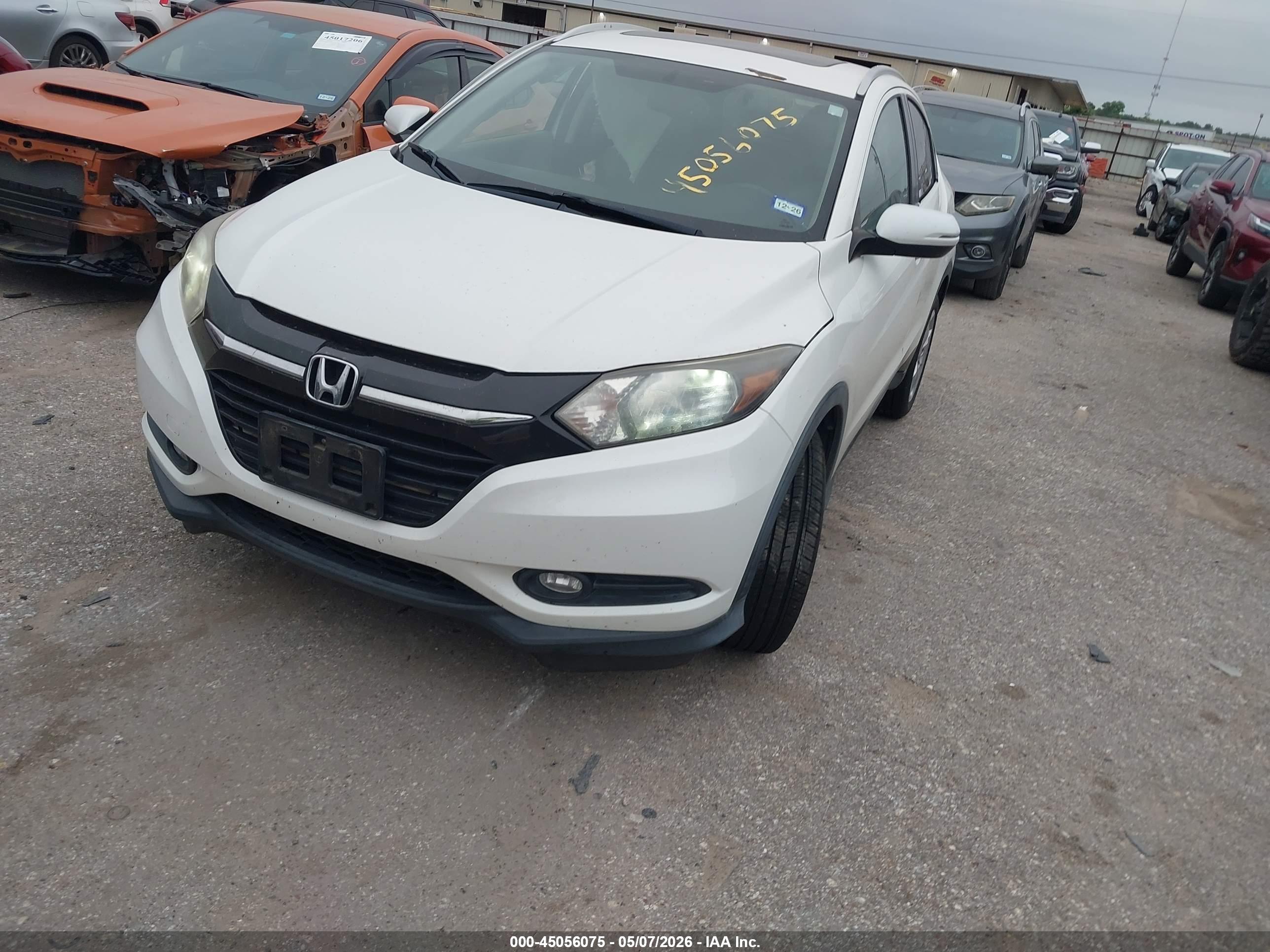 HONDA HR-V image 2