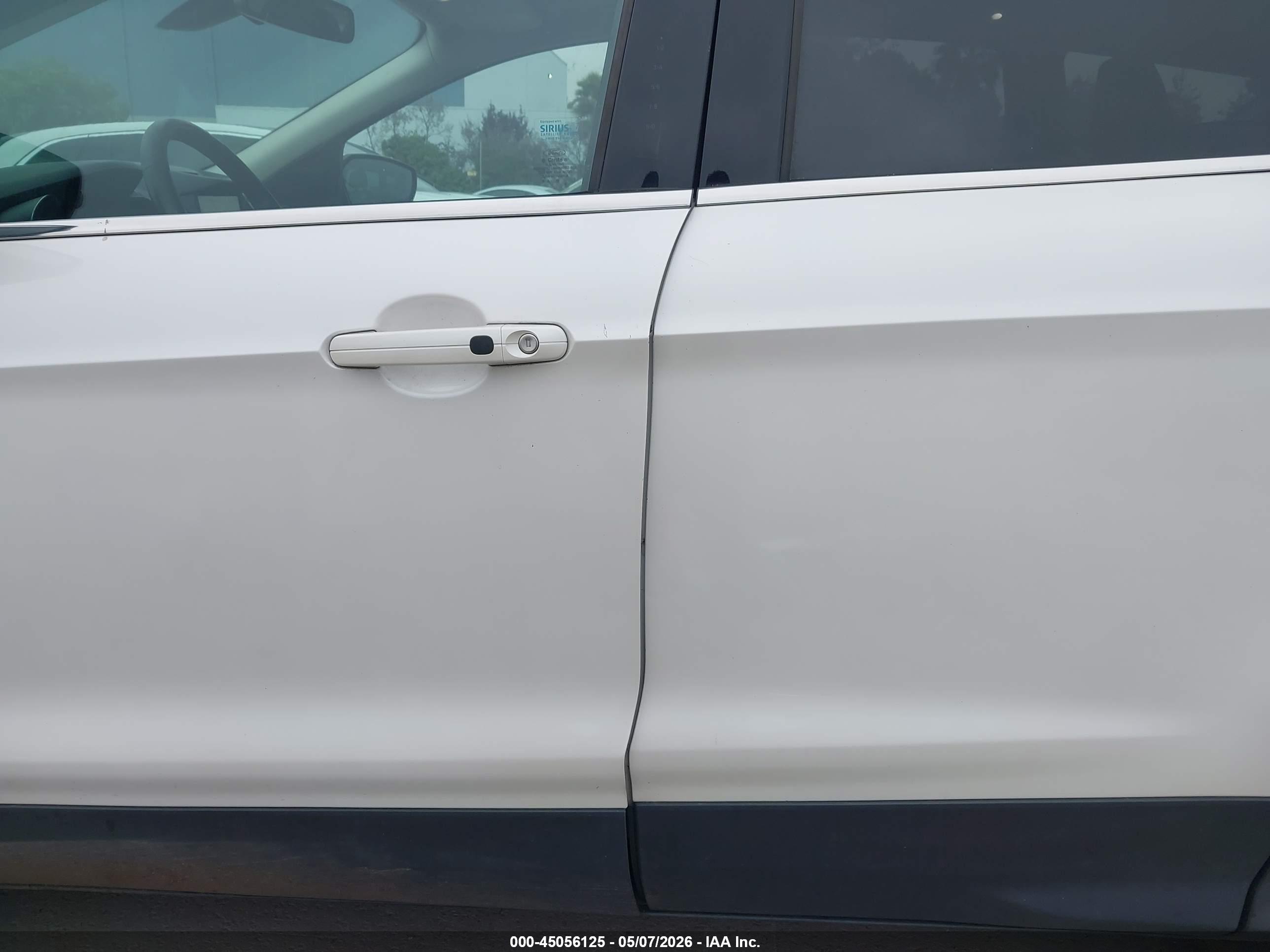 FORD ESCAPE image 6