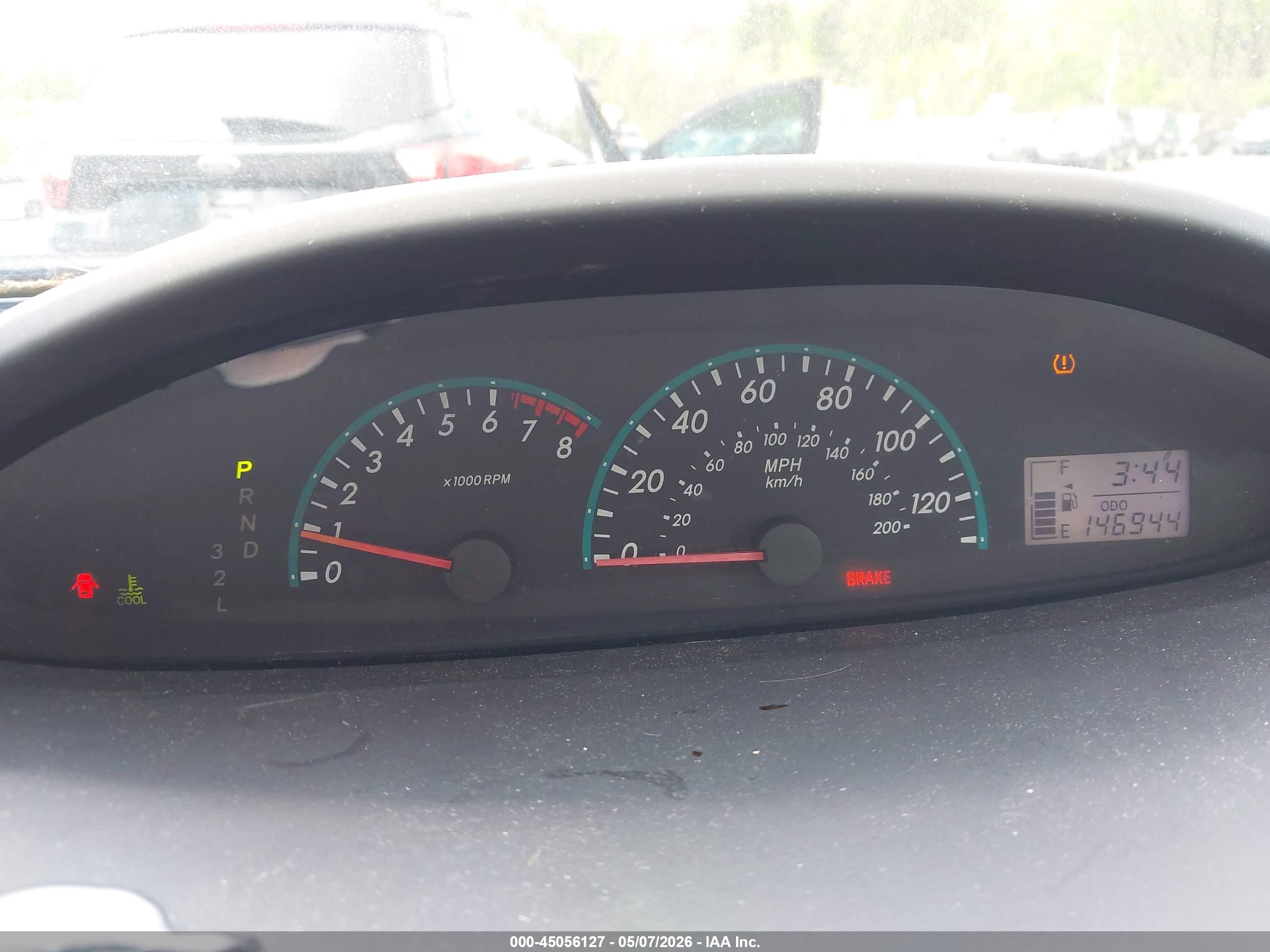 TOYOTA YARIS image 7